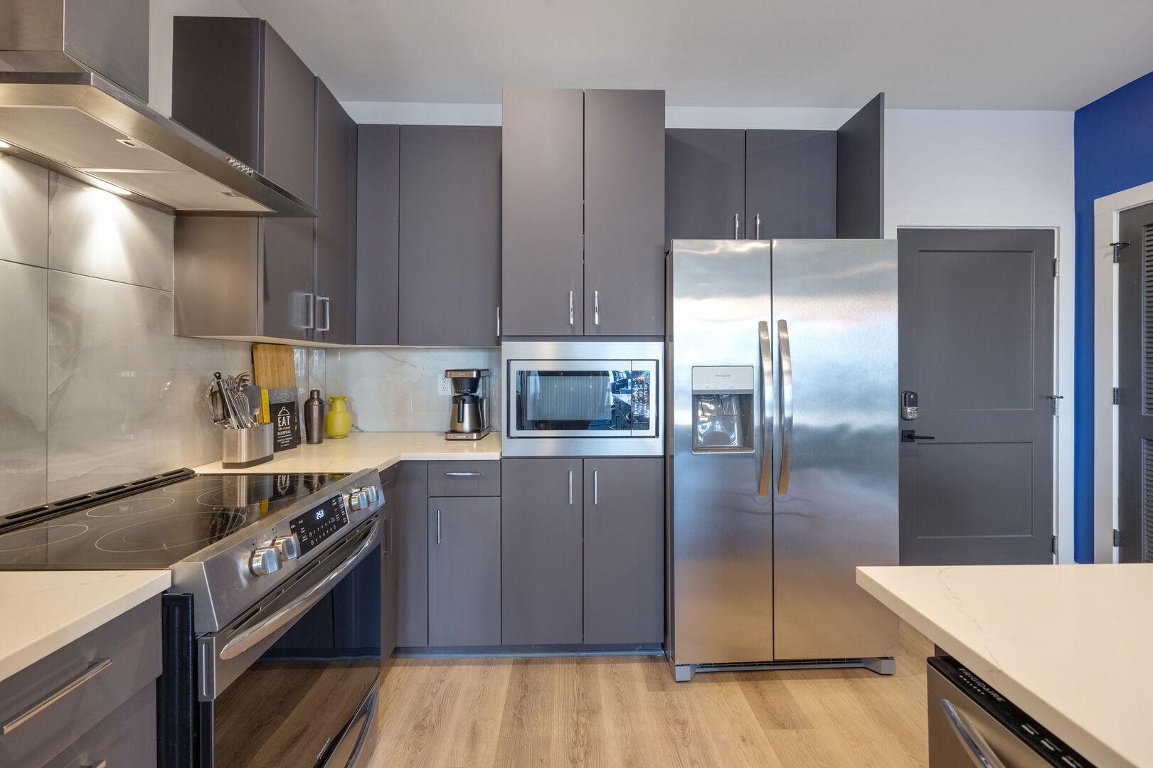 303 31st Ave, N Unit: 314