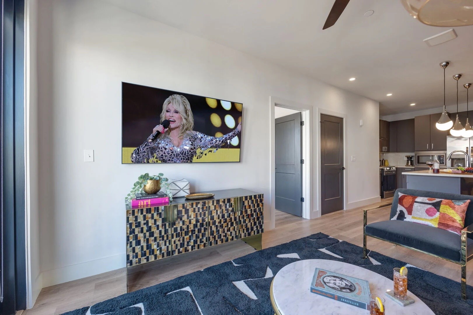 303 31st Ave, N Unit: 314