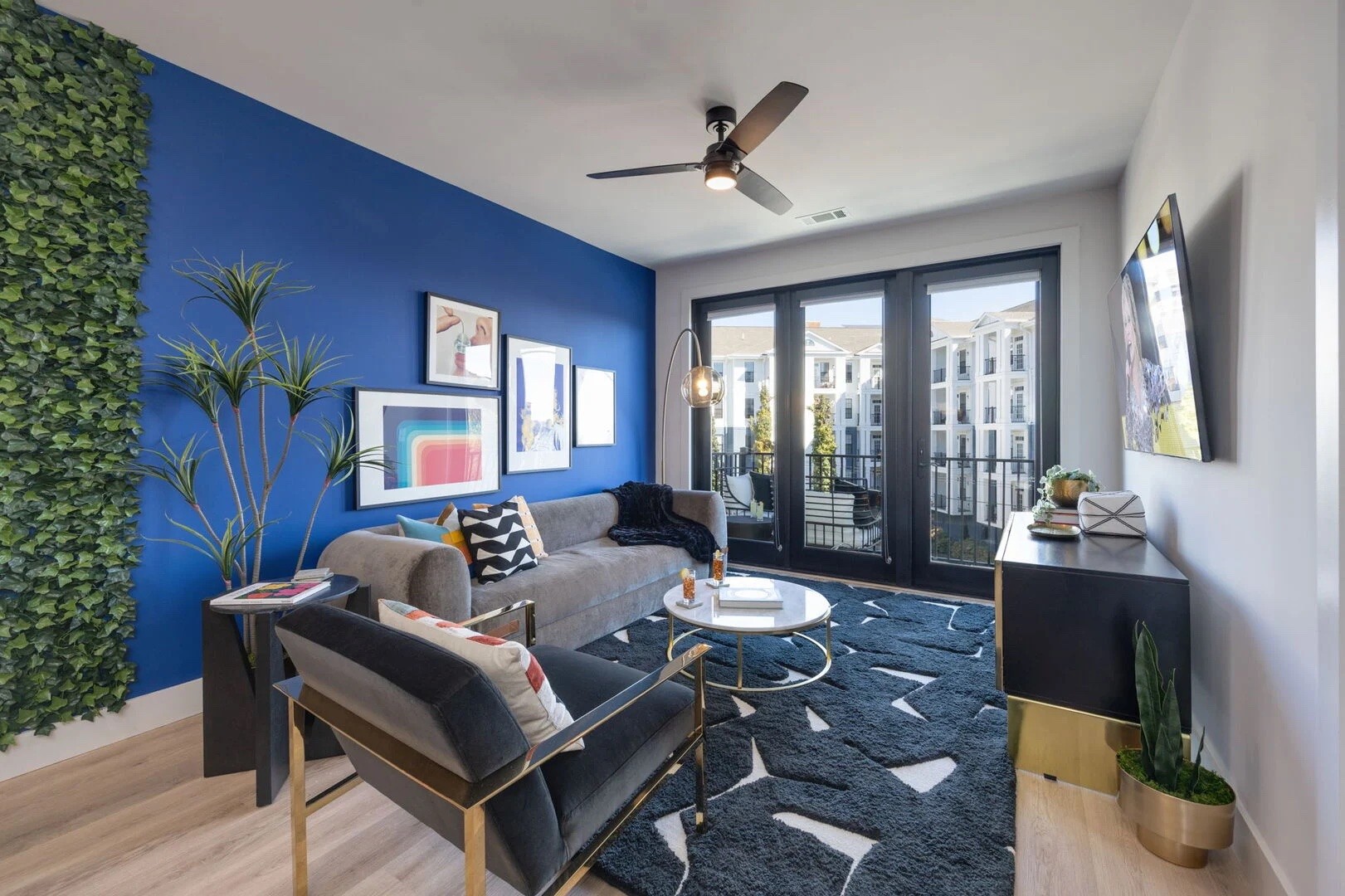 303 31st Ave, N Unit: 314