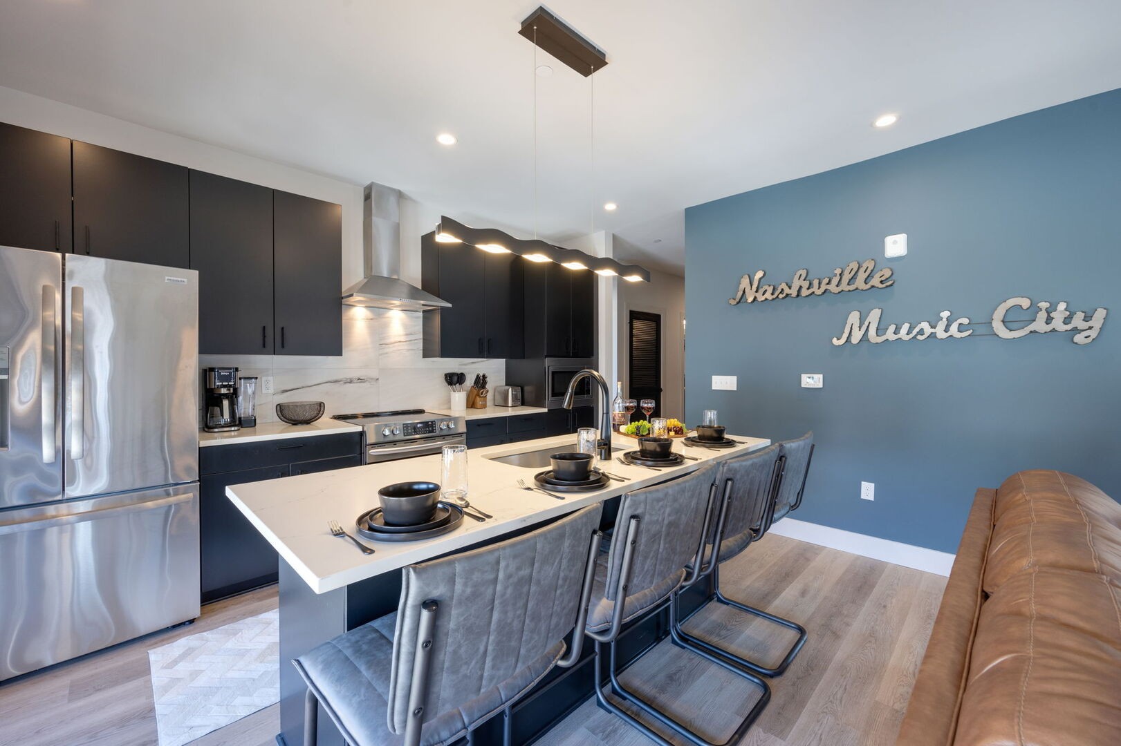 303 31st Ave, N Unit: 502