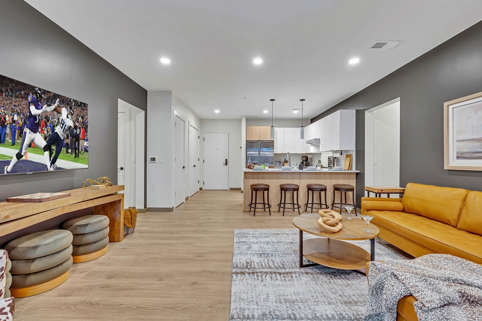 635 7th Ave, S Unit: 203