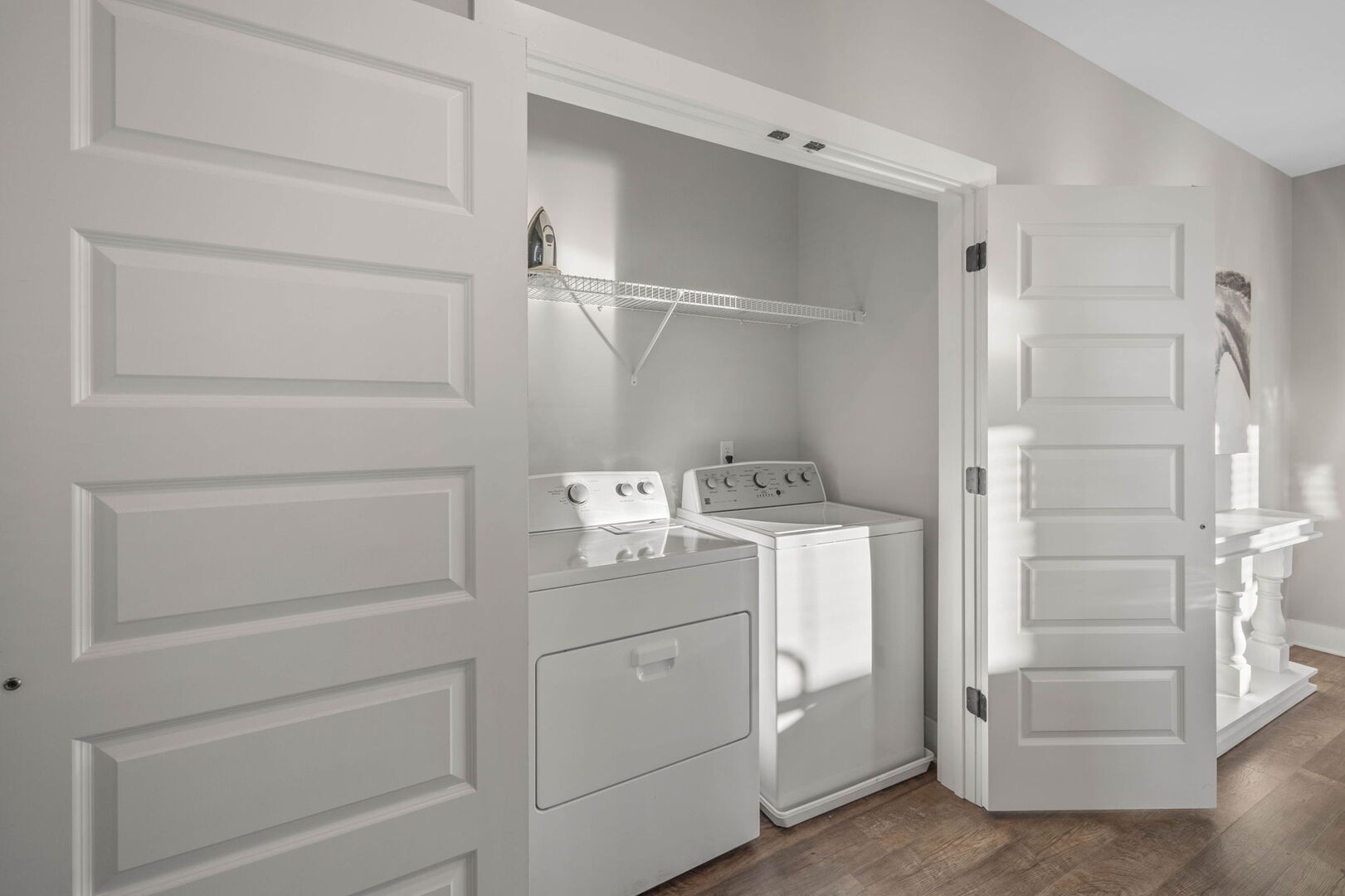1077 E Trinity Ln Unit: 310