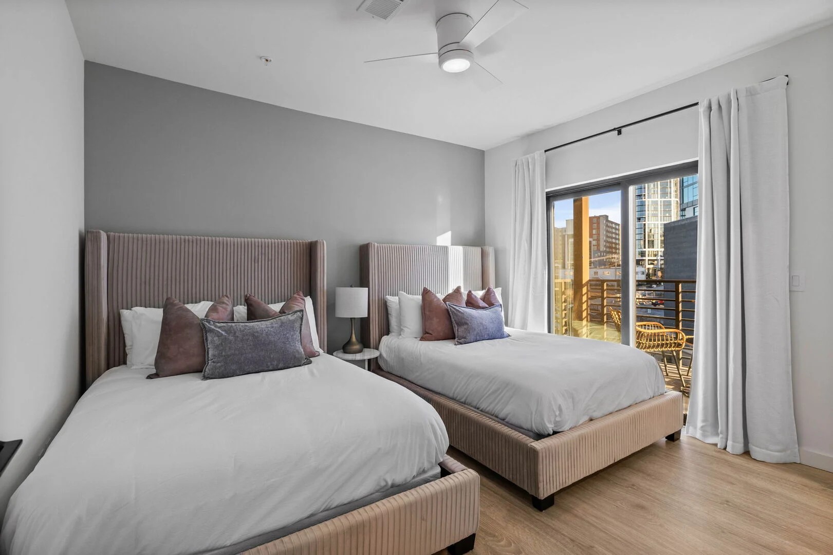635 7th Ave, S Unit: 501