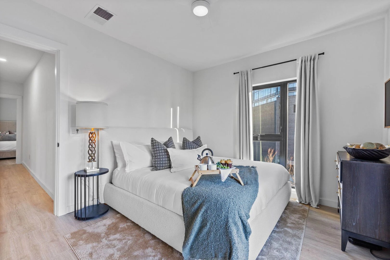 635 7th Ave, S Unit: 501