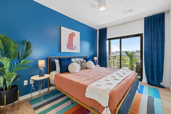 635 7th Ave, S Unit: 512
