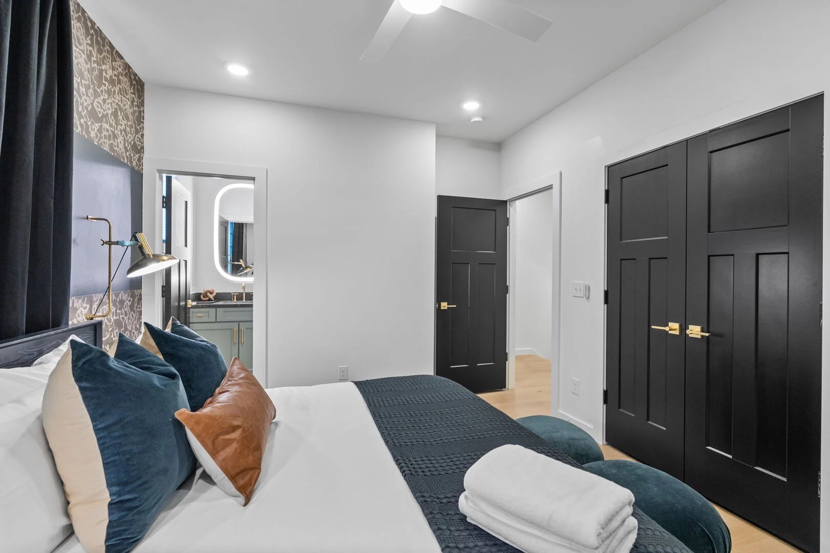 1501 16th Ave, S Unit: 5