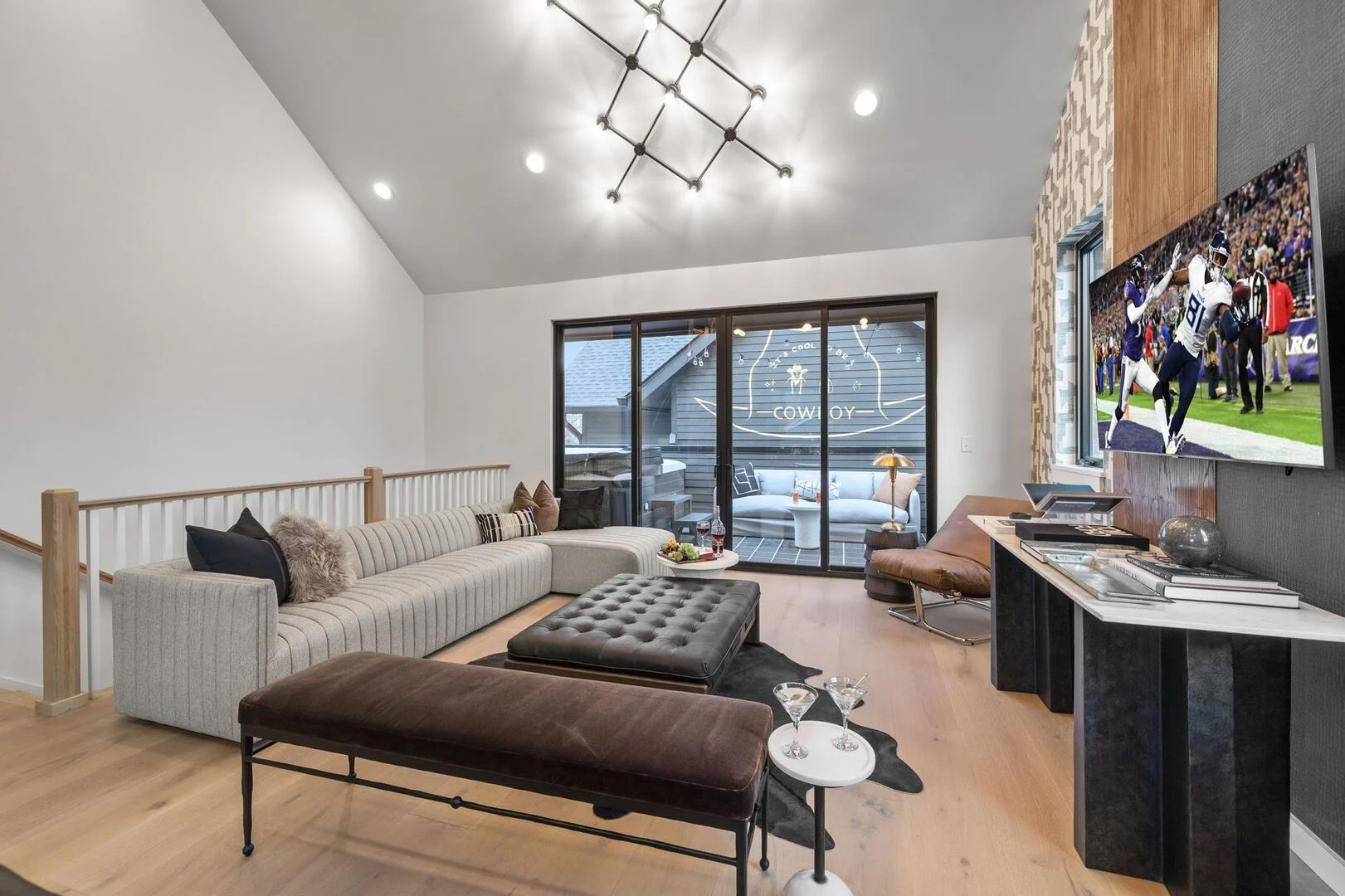 1501 16th Ave, S Unit: 5