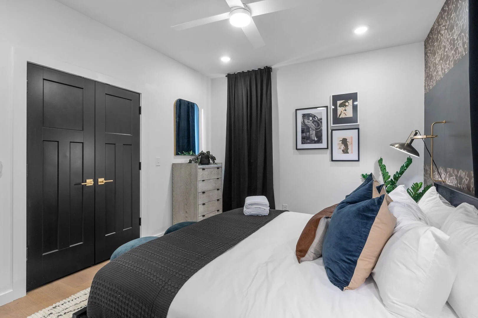 1501 16th Ave, S Unit: 5