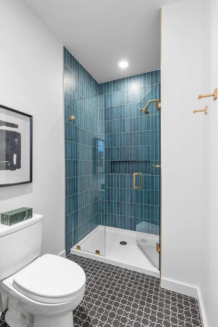 1501 16th Ave, S Unit: 5
