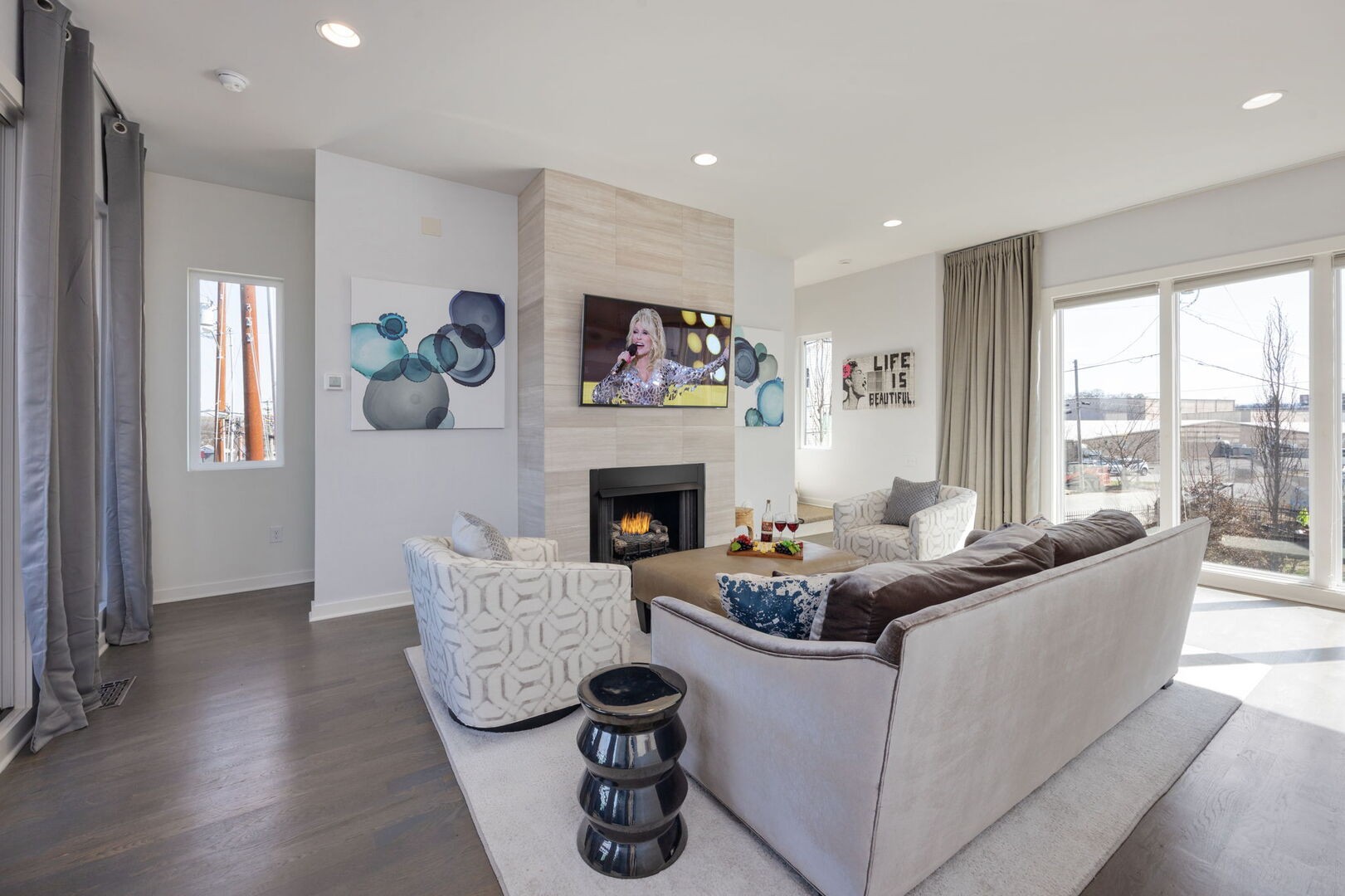 227 Oceola Ave Unit: 1