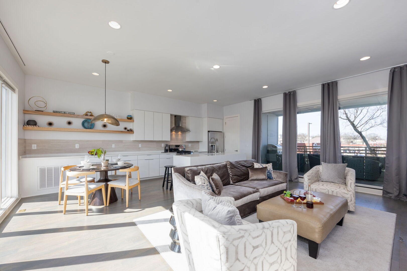 227 Oceola Ave Unit: 1
