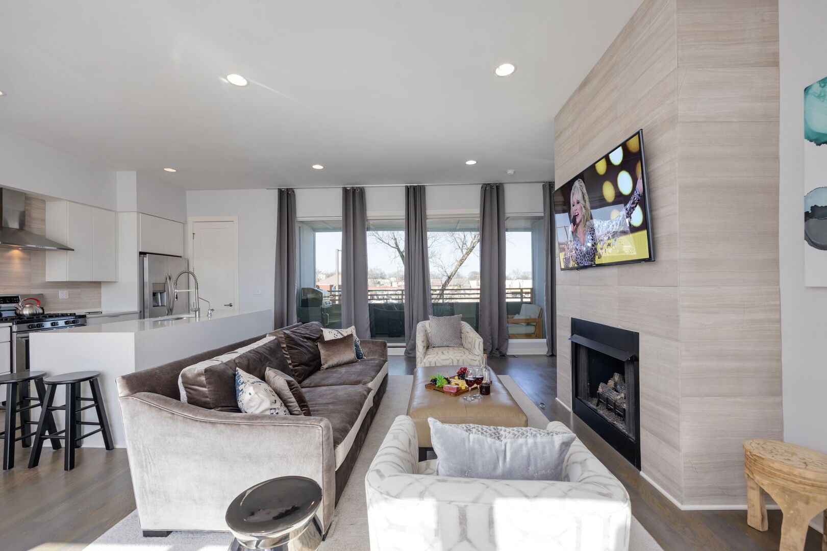 227 Oceola Ave Unit: 1
