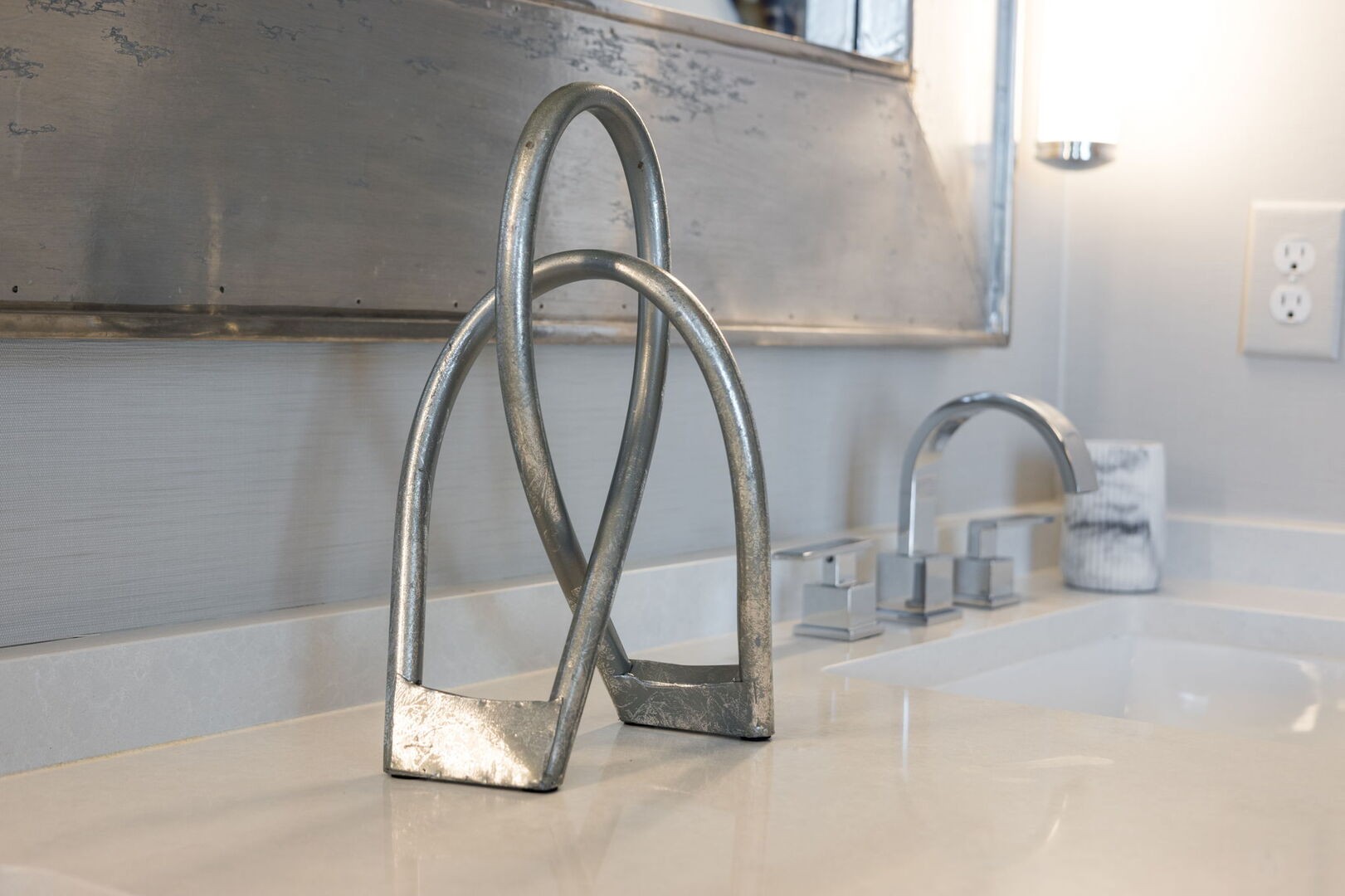227 Oceola Ave Unit: 1
