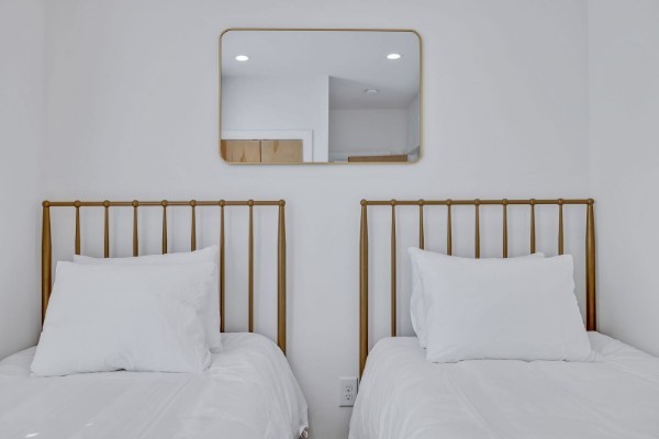 1106 Buchanan St Unit: E