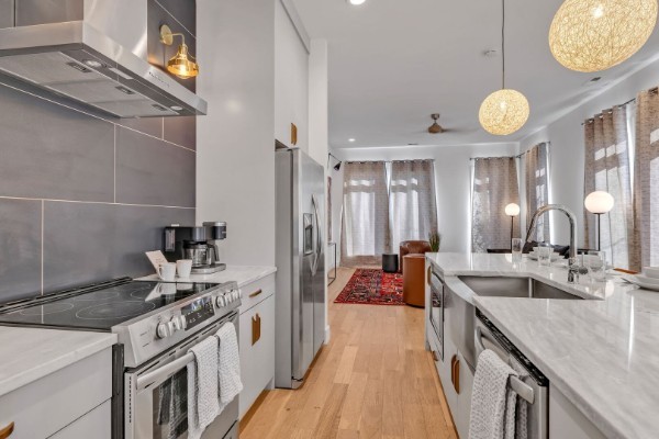 1106 Buchanan St Unit: E