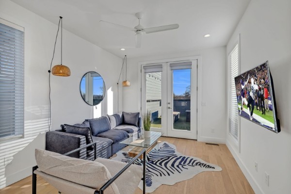 1106 Buchanan St Unit: E