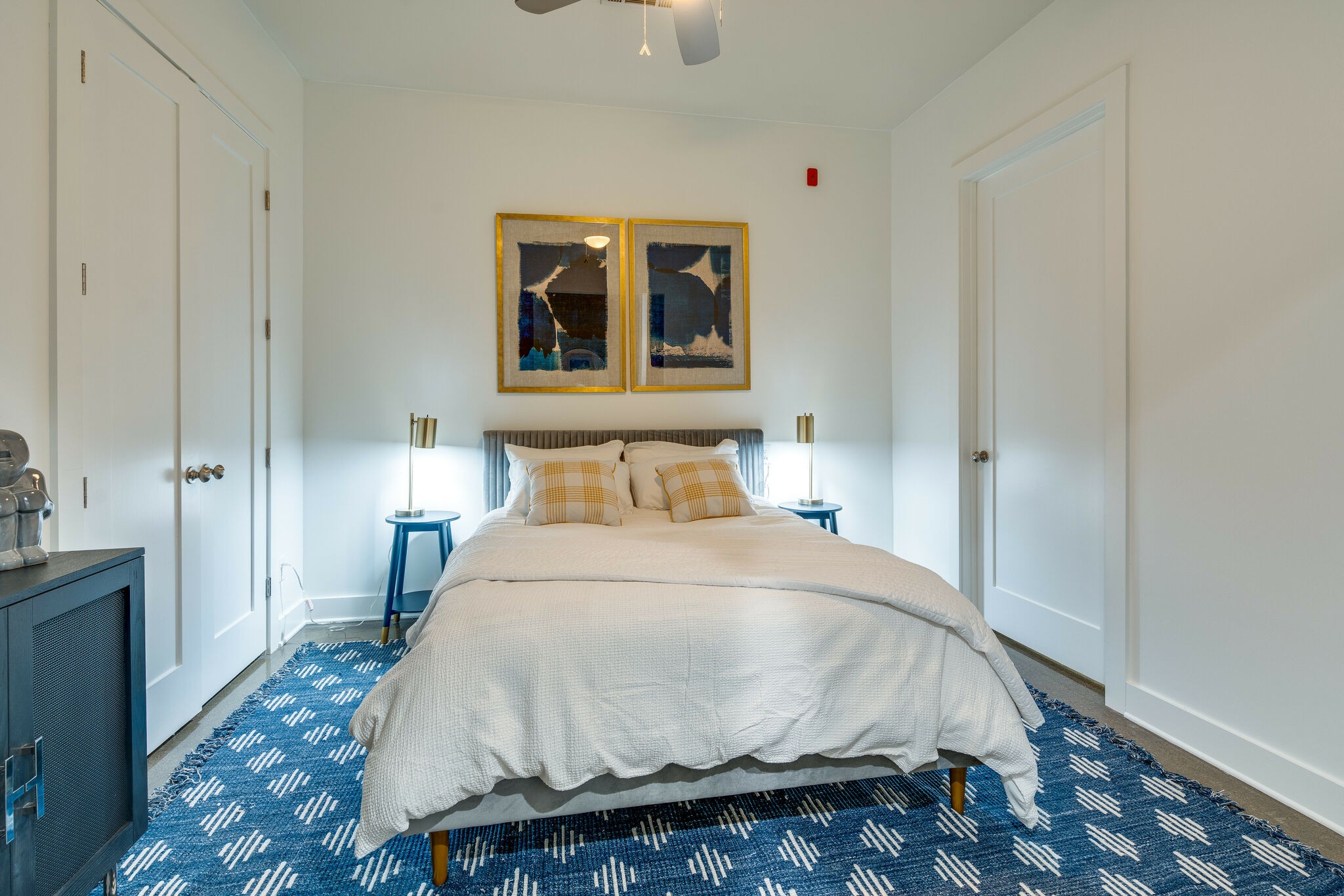 210 30th Ave, N Unit: 100