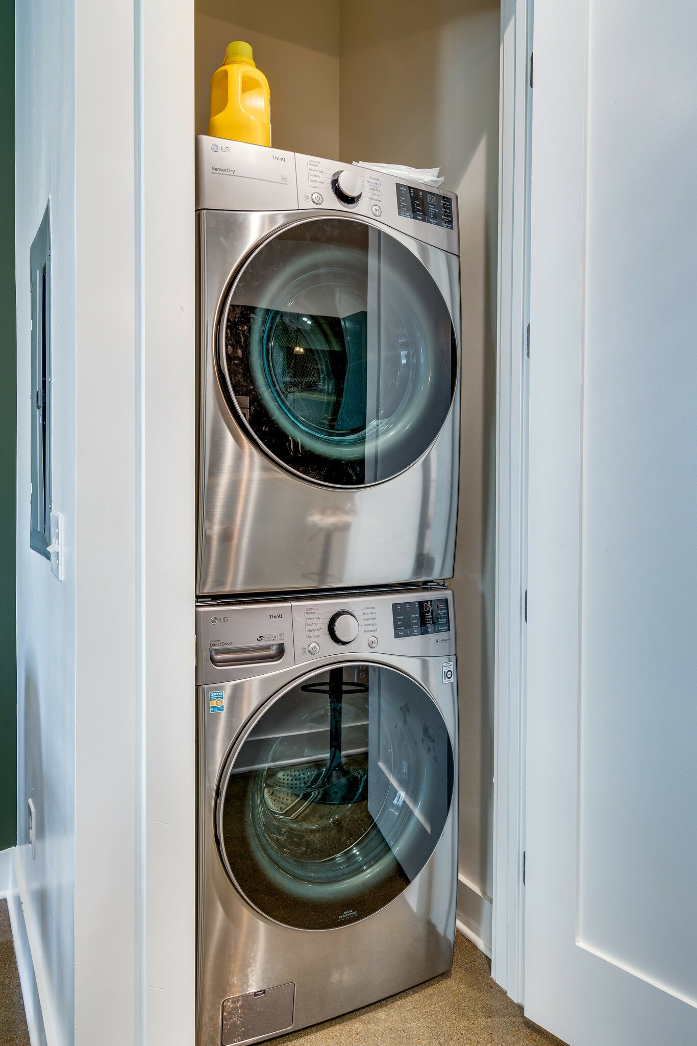 210 30th Ave, N Unit: 100