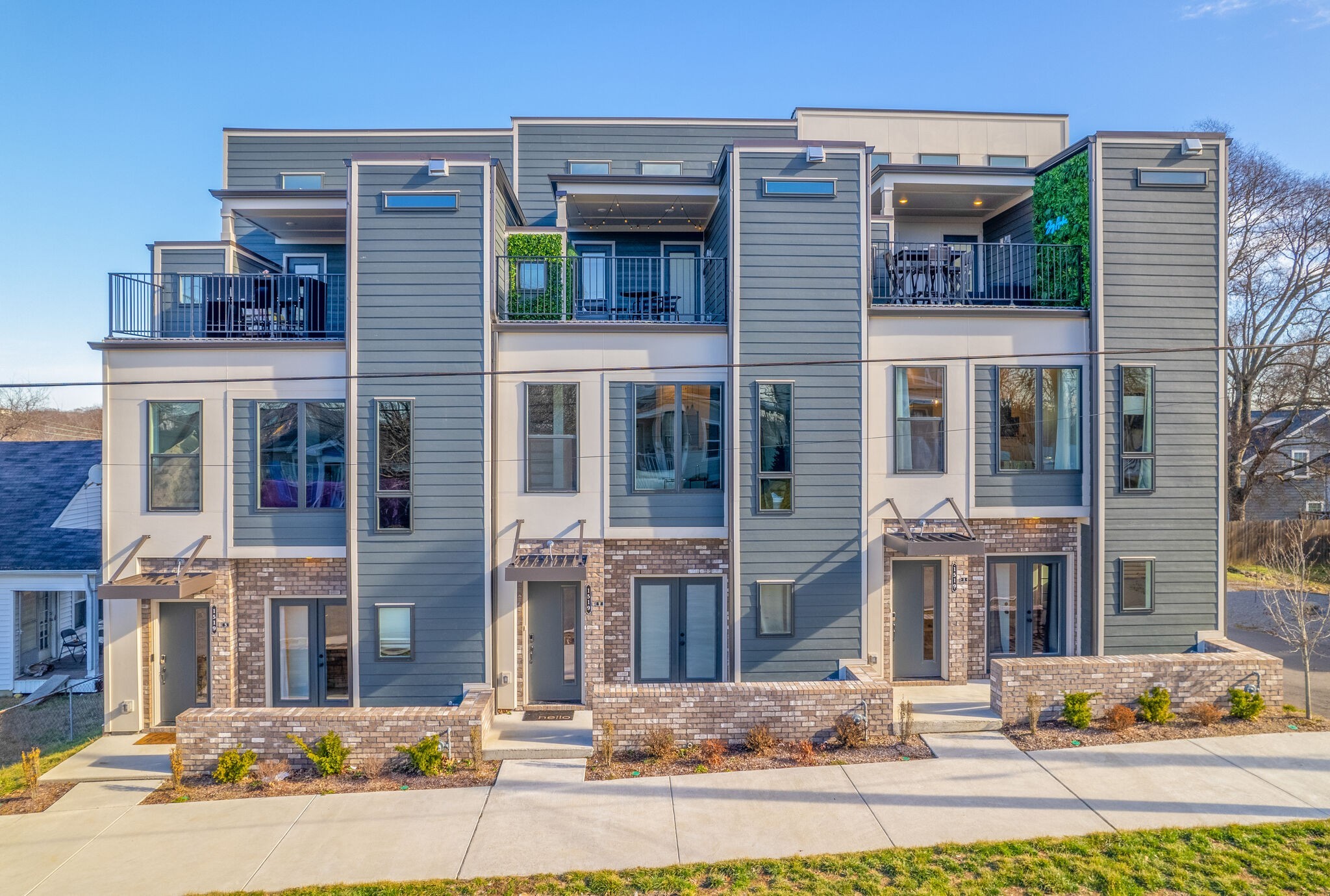 1519 Meridian St Unit: 1