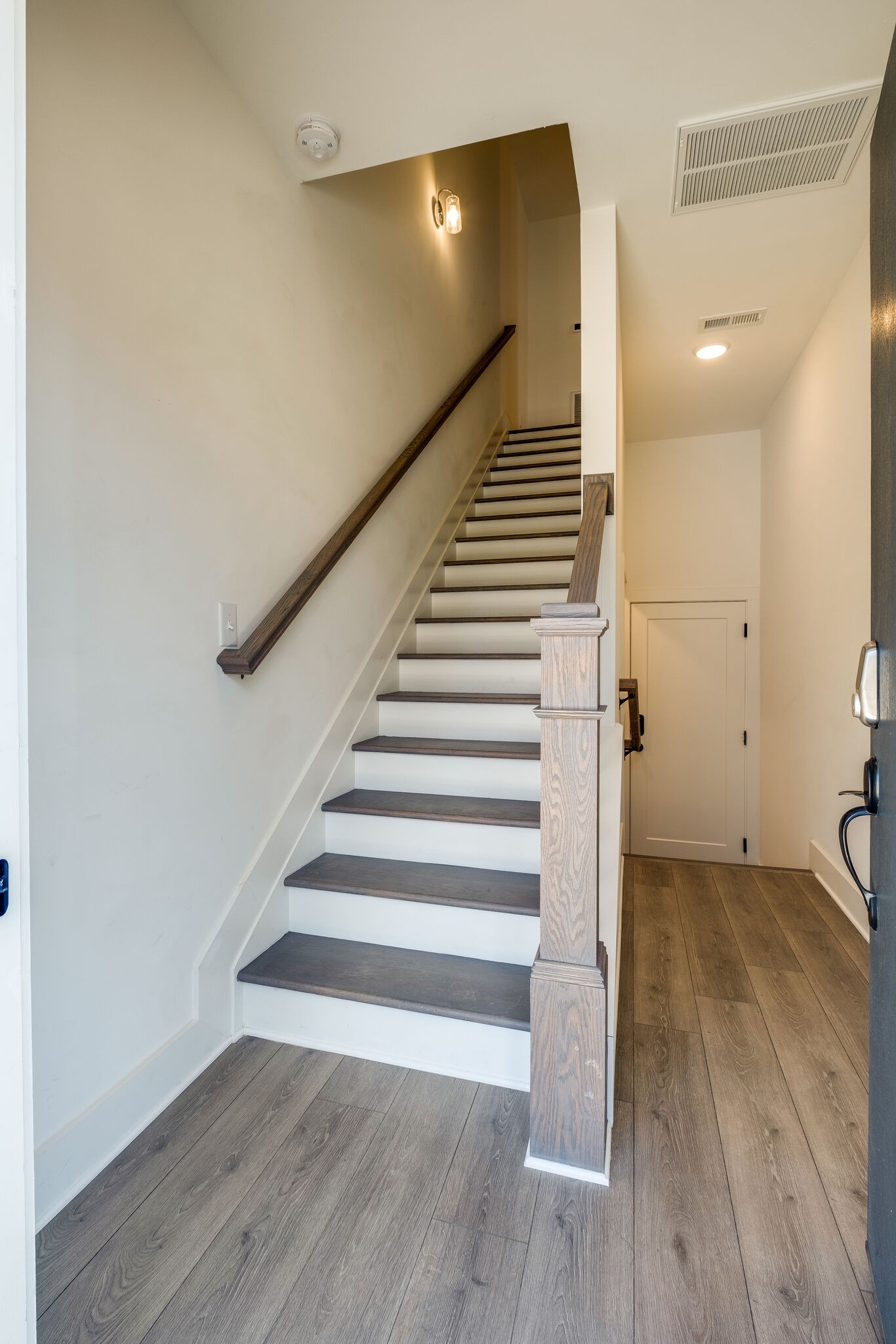 1519 Meridian St Unit: 1