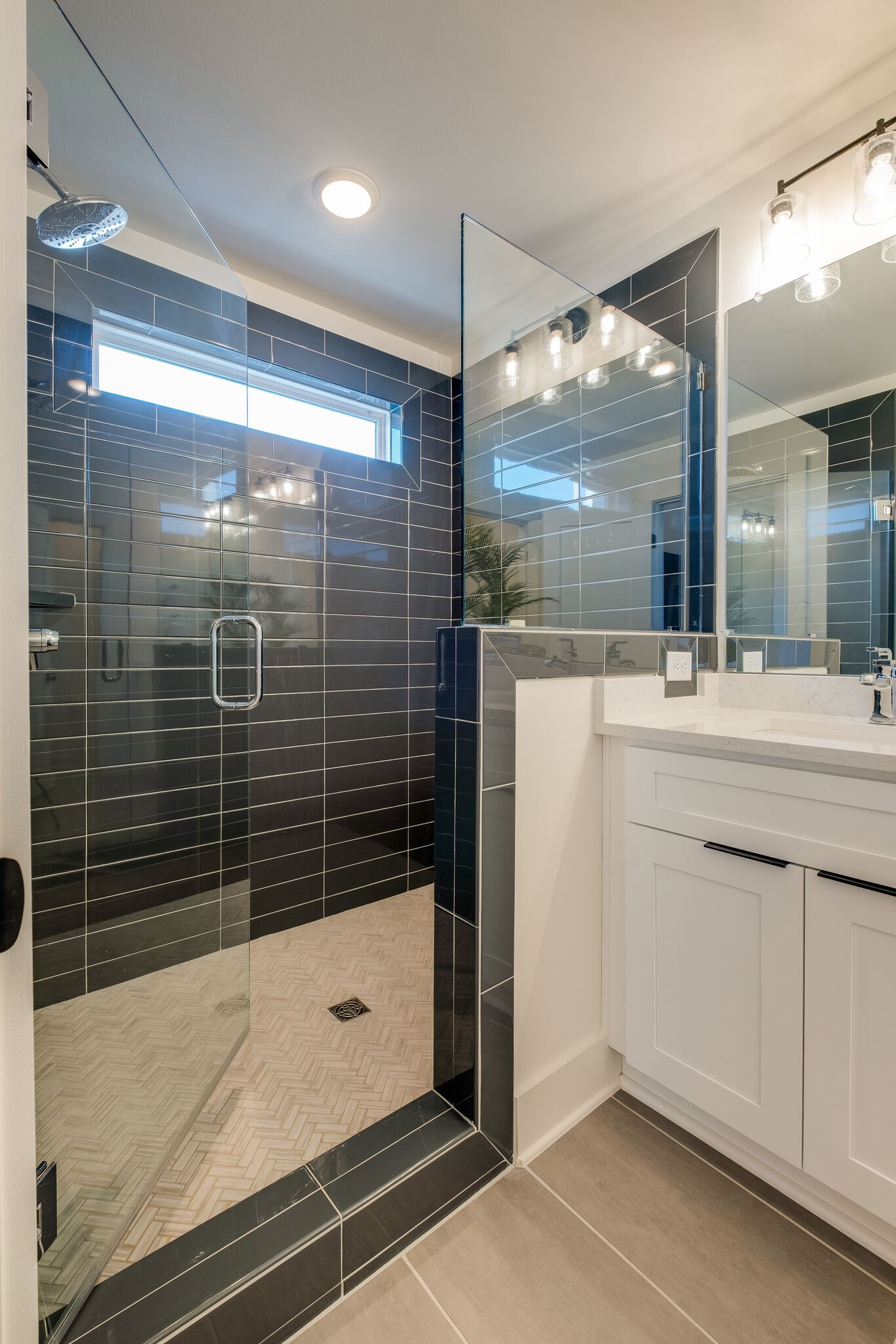 1519 Meridian St Unit: 1