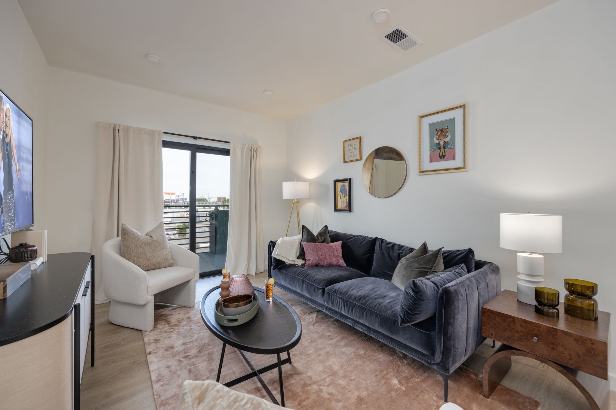 635 7th Ave, S Unit: 510