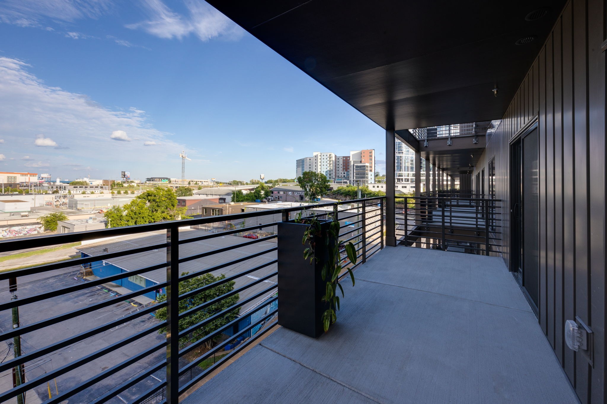 635 7th Ave, S Unit: 510