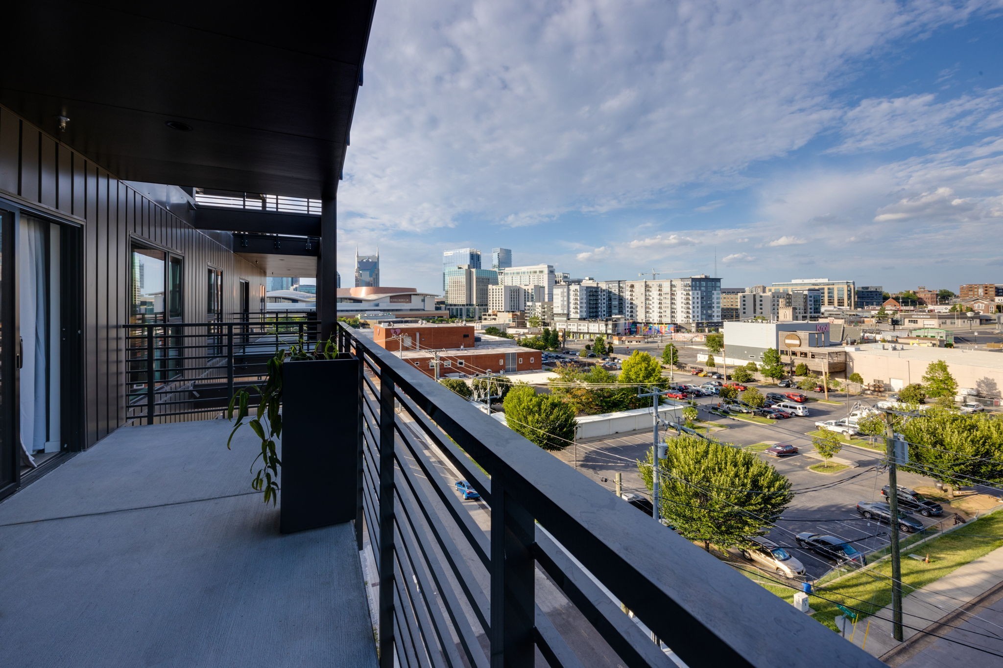 635 7th Ave, S Unit: 510