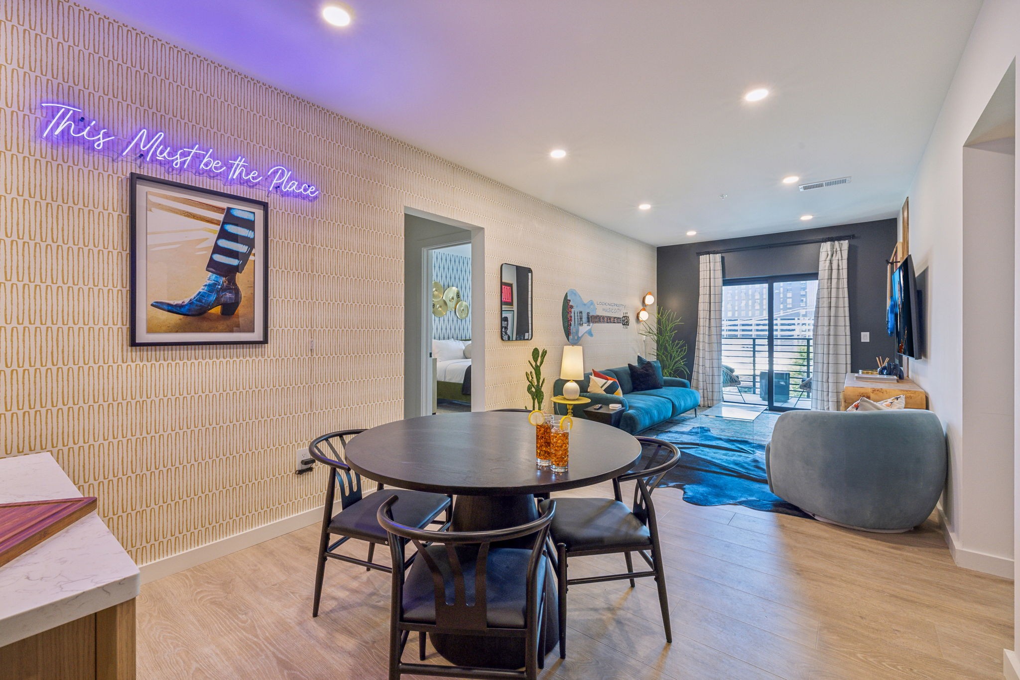 635 7th Ave, S Unit: 512