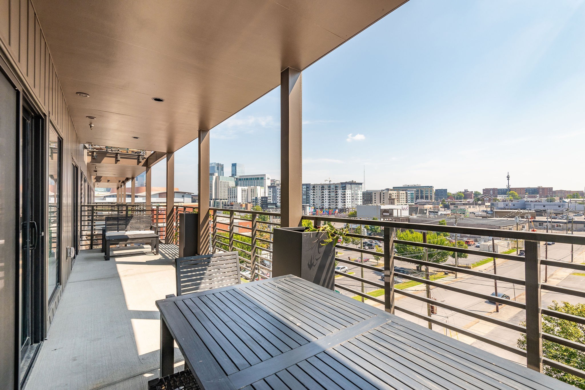 635 7th Ave, S Unit: 411