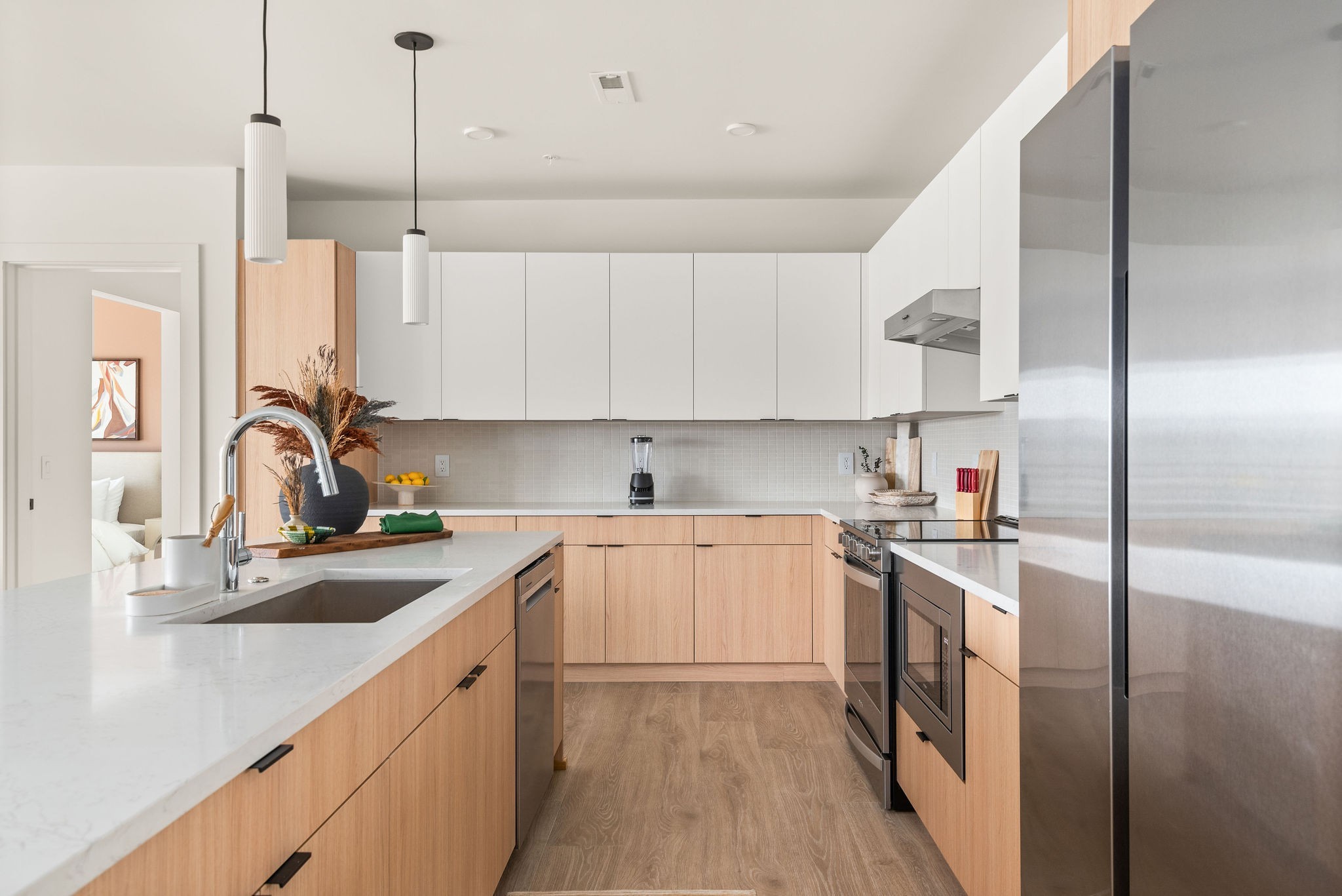 635 7th Ave, S Unit: 411
