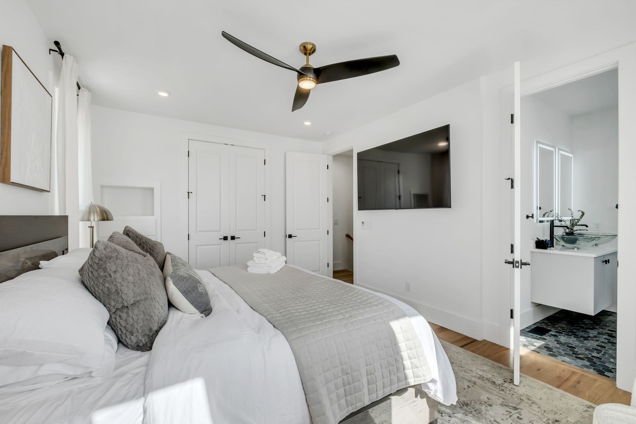 605 River Pearl Pl Unit: 22