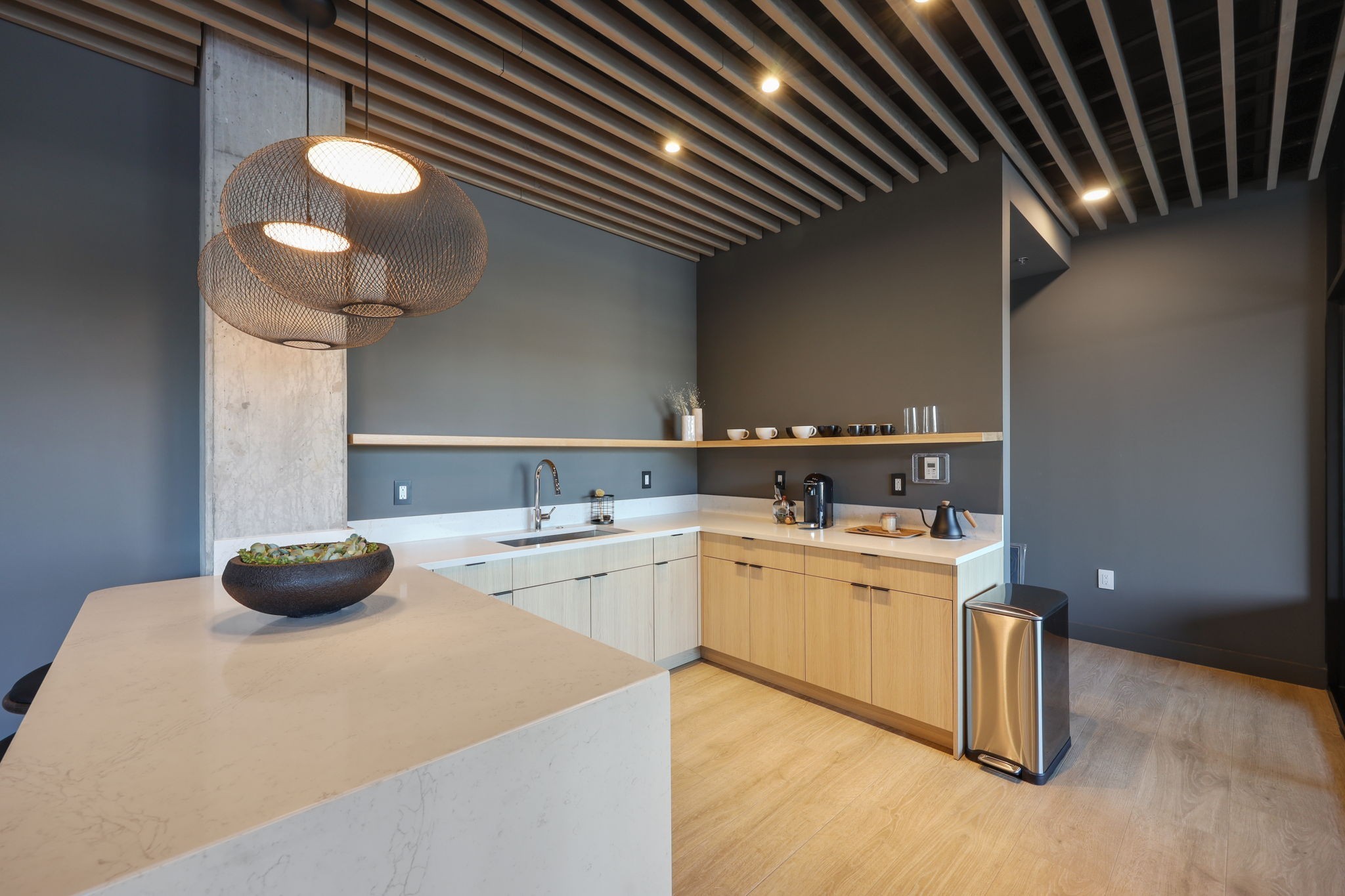 635 7th Ave, S Unit: 617