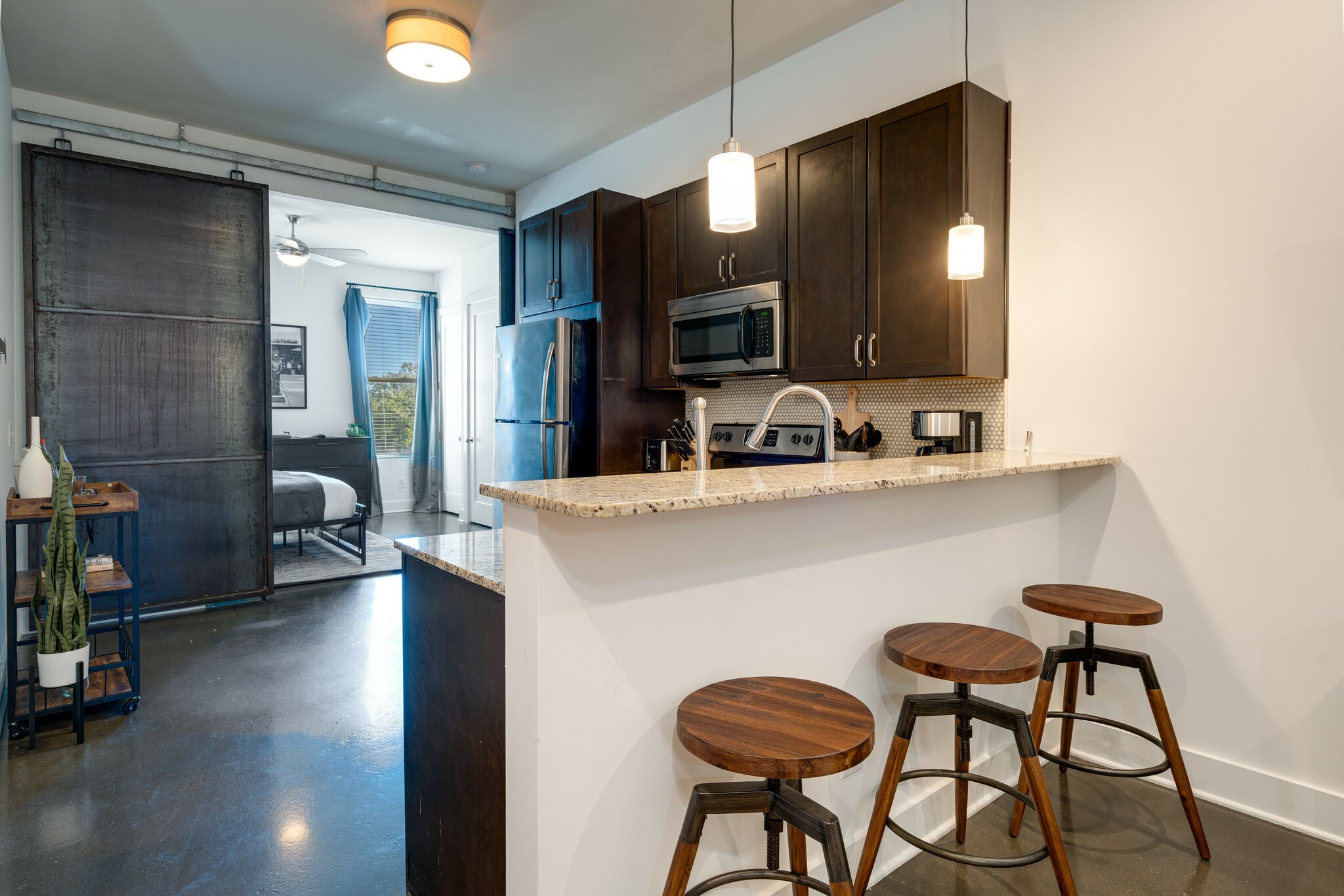 210 30th Ave, N Unit: 212