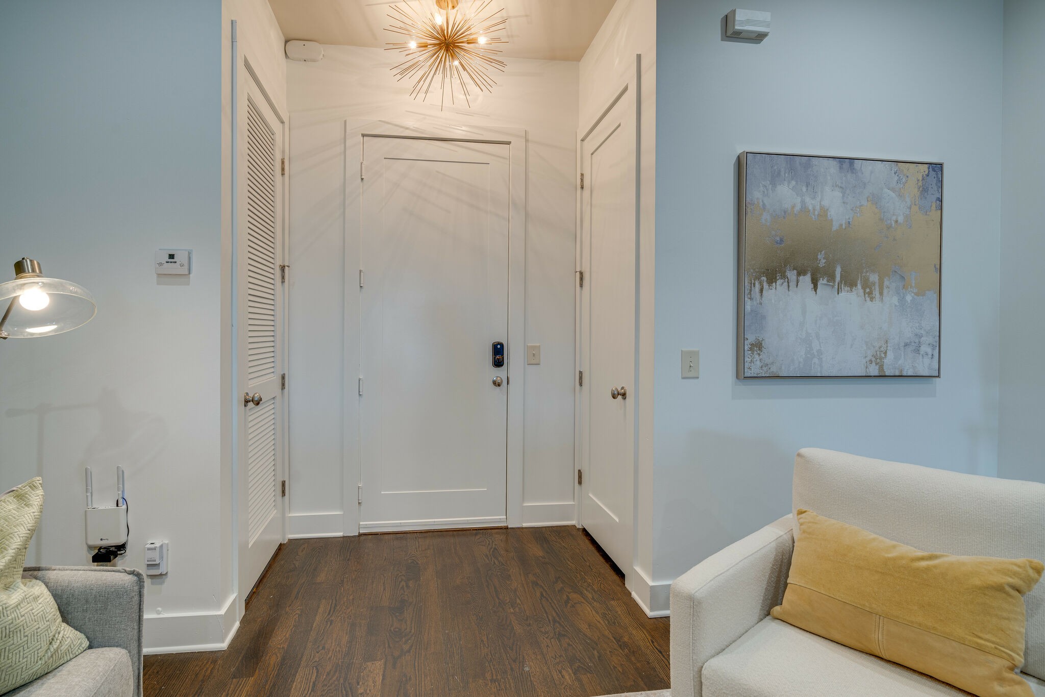 210 30th Ave, N Unit: 404
