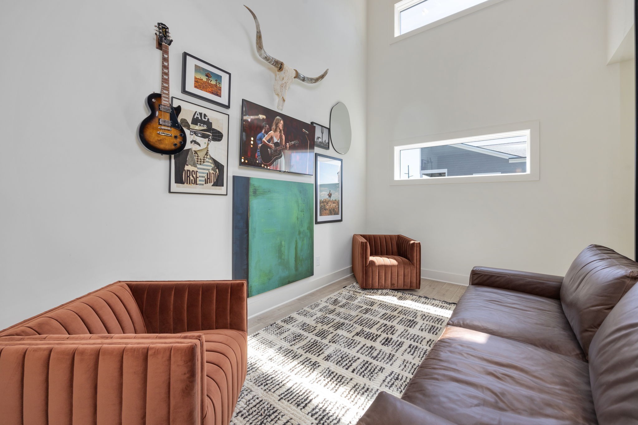 1007 Summit Ave Unit: 2