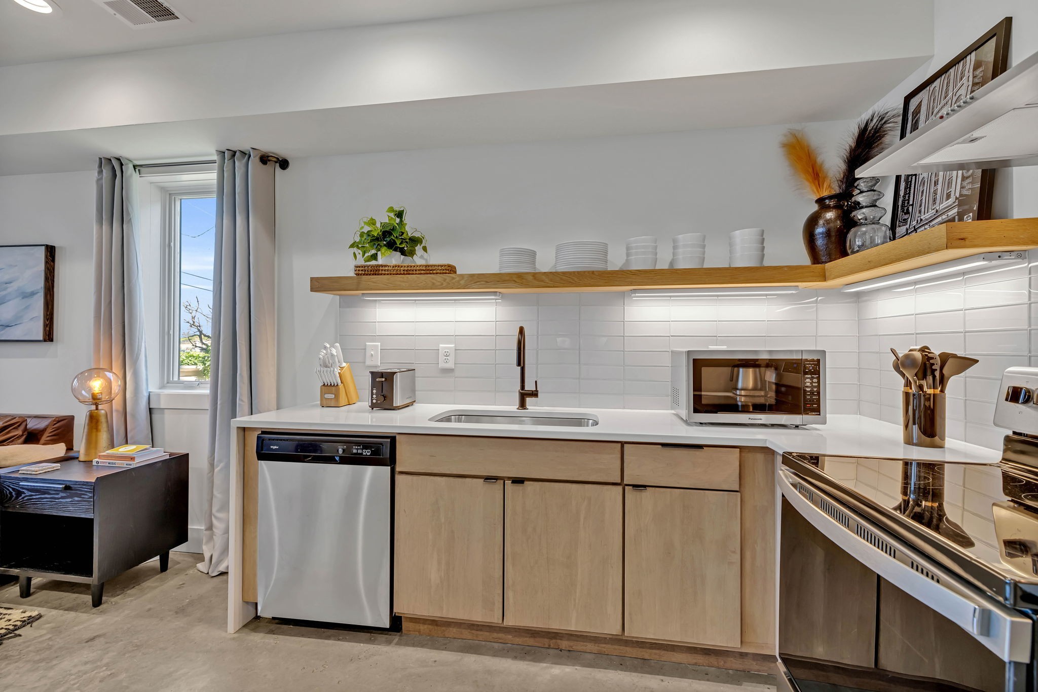 1007 Summit Ave Unit: 1