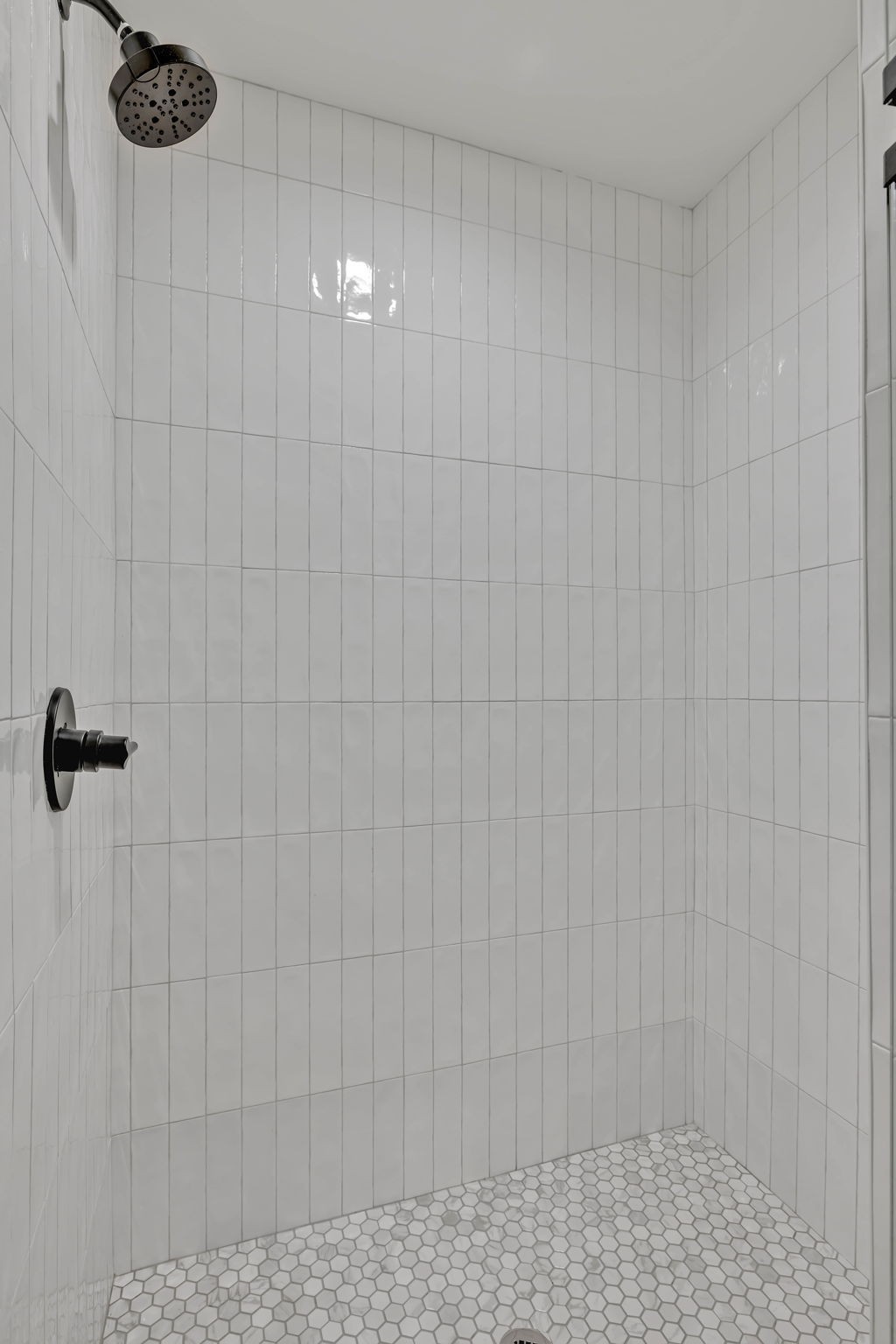 1007 Summit Ave Unit: 1