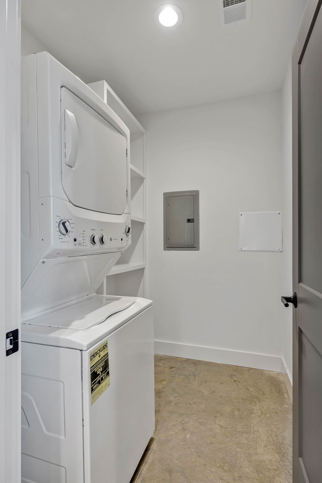 1007 Summit Ave Unit: 1