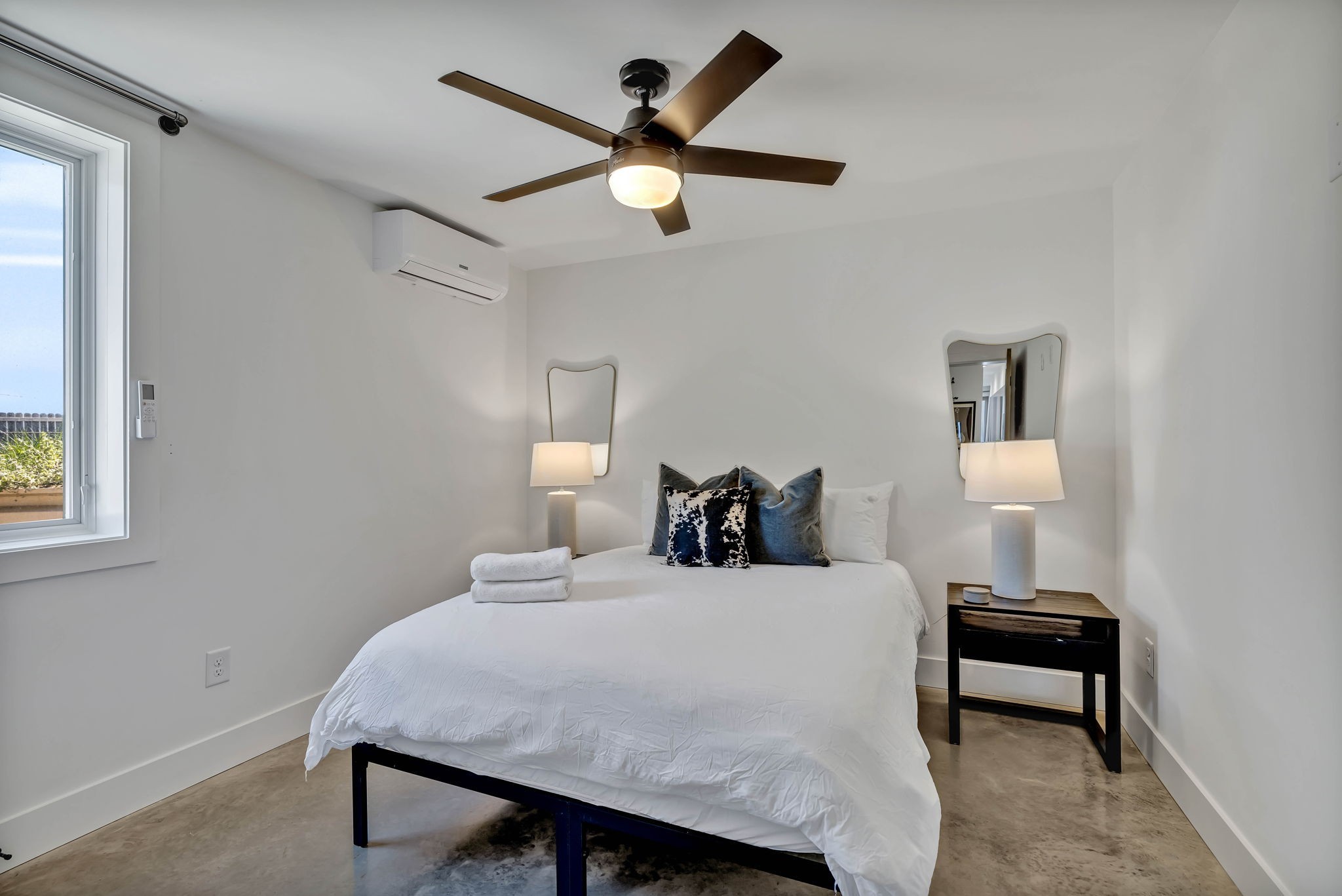 1007 Summit Ave Unit: 1