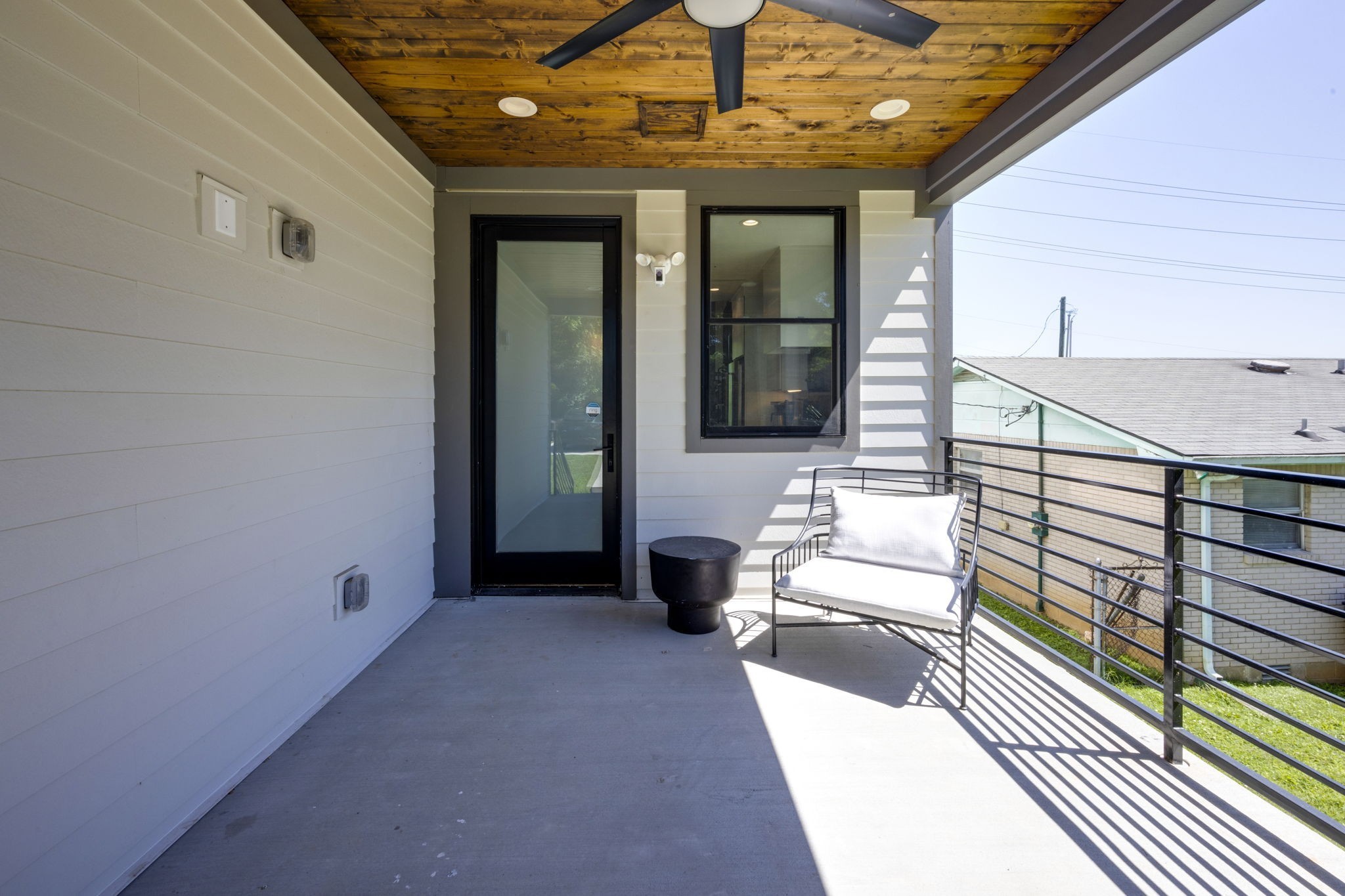 1009 Summit Ave Unit: 3