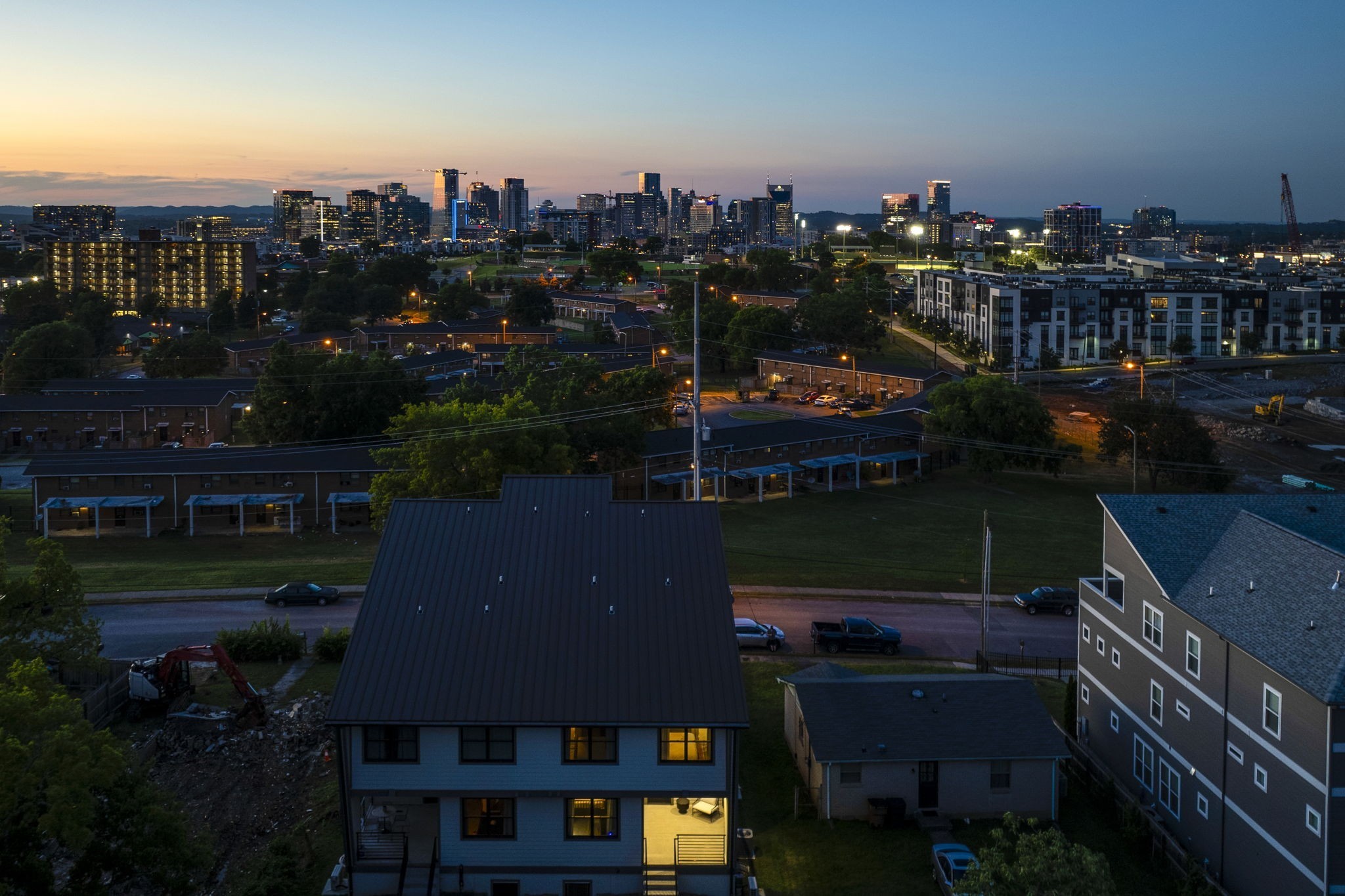 1009 Summit Ave Unit: 3
