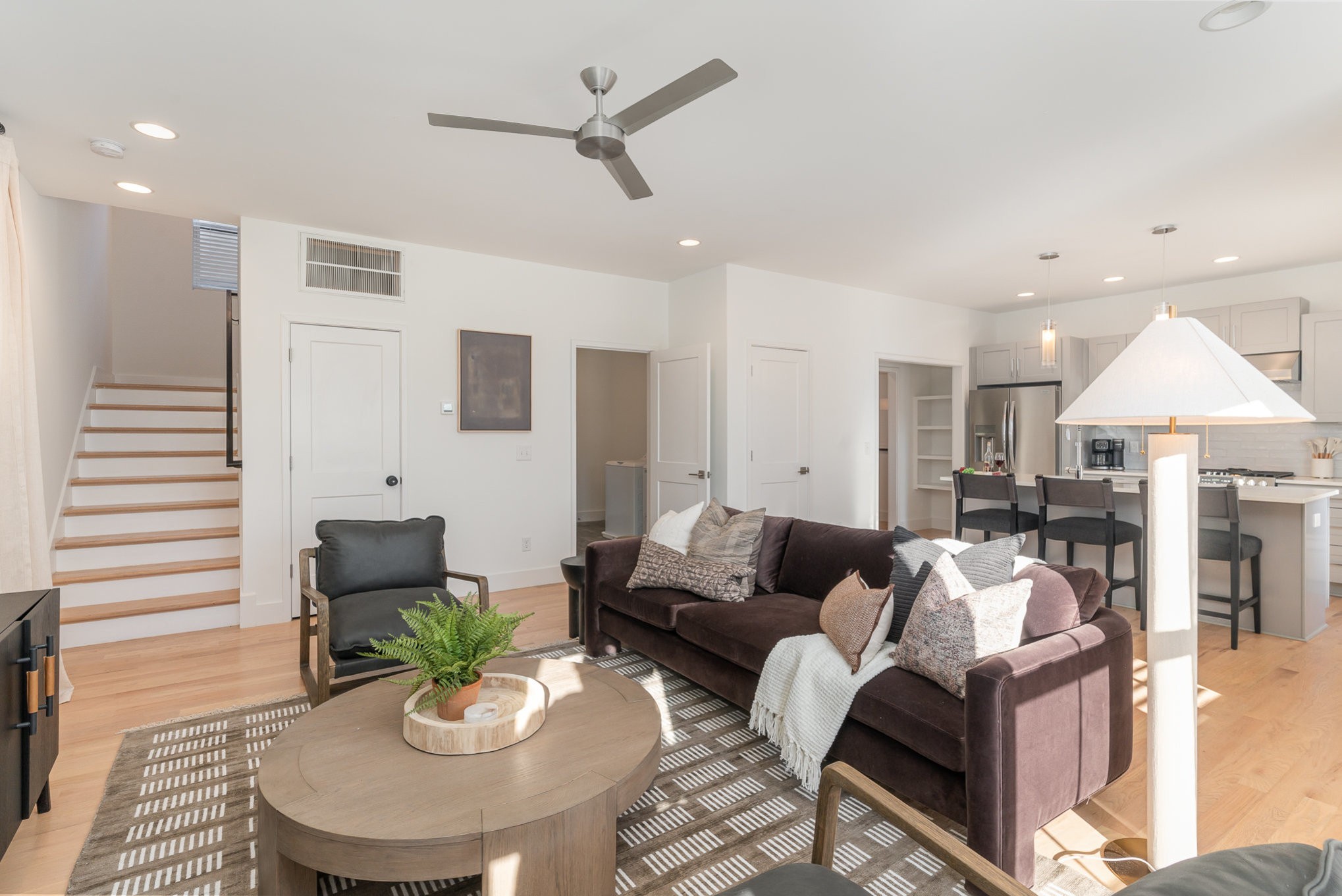 405 Marshall St Unit: 3