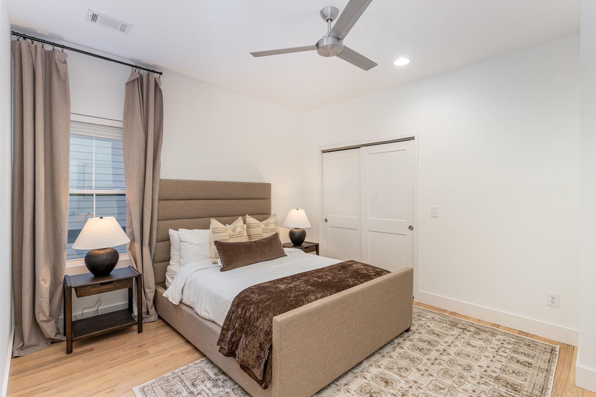 405 Marshall St Unit: 3