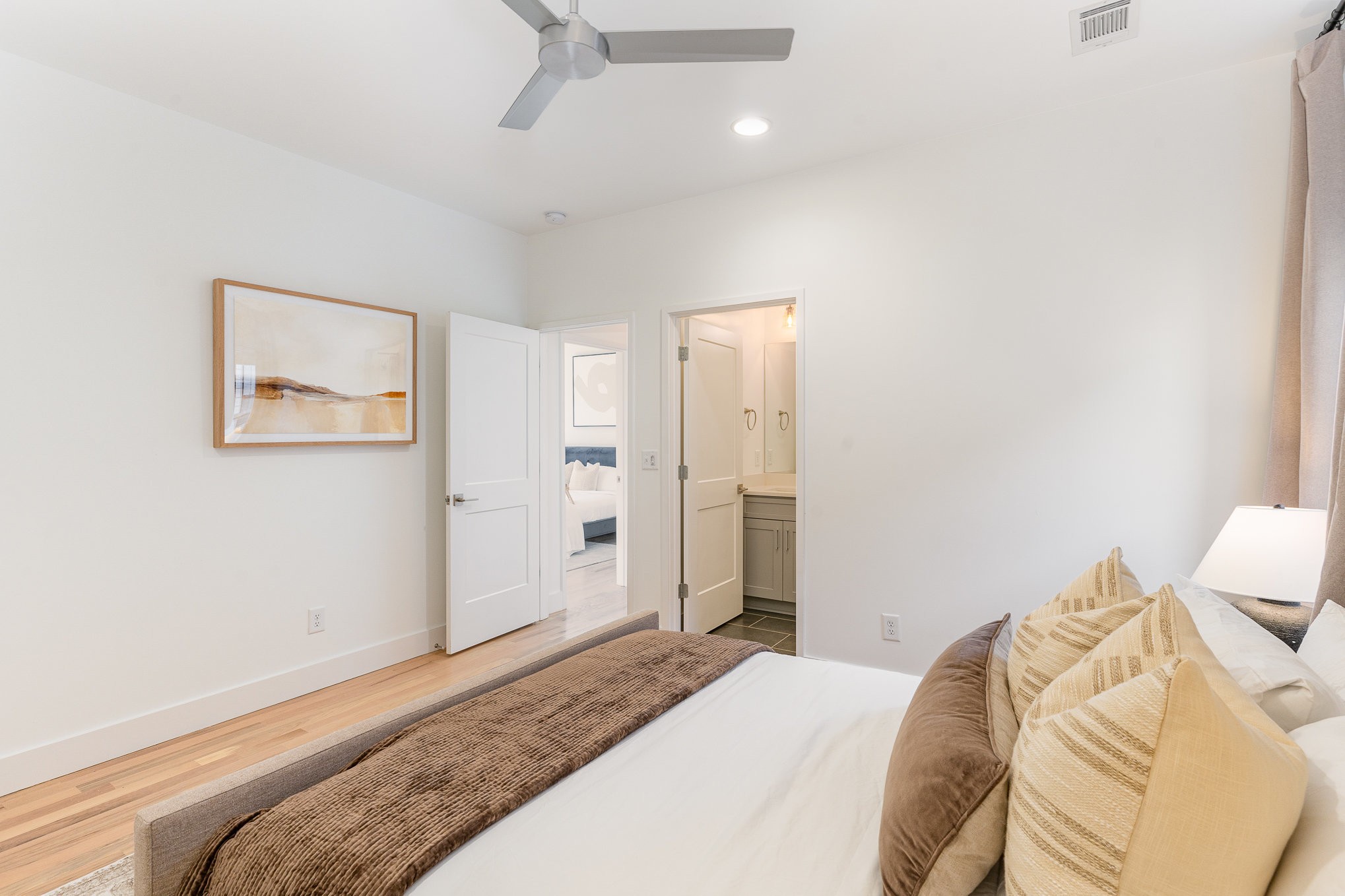405 Marshall St Unit: 3
