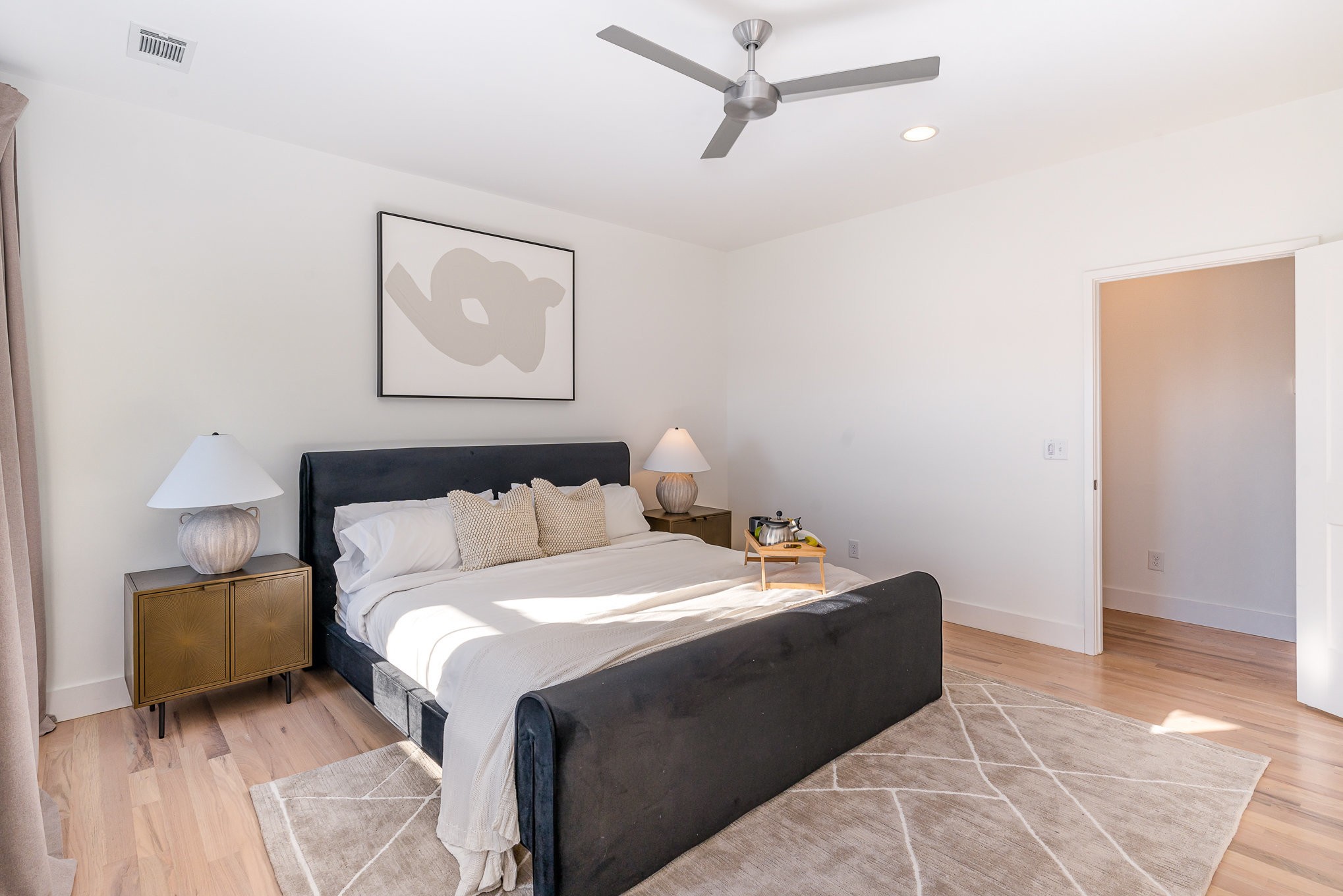 405 Marshall St Unit: 3