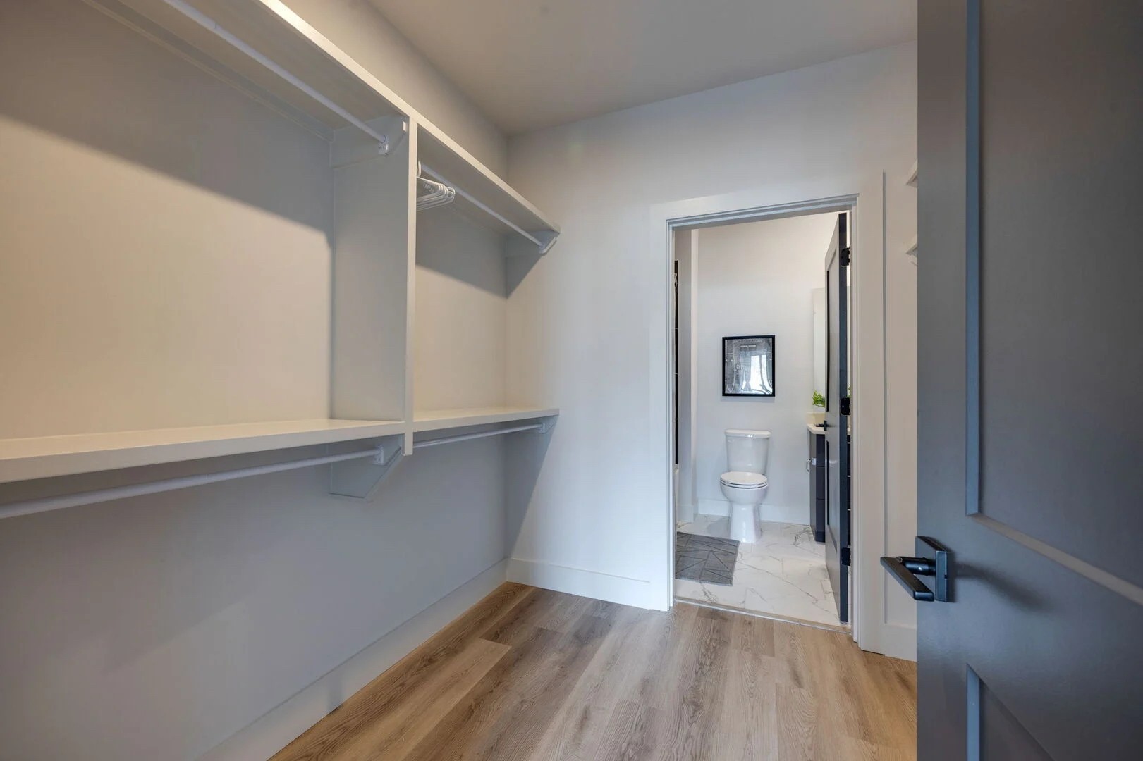 303 31st Ave, N Unit: 302