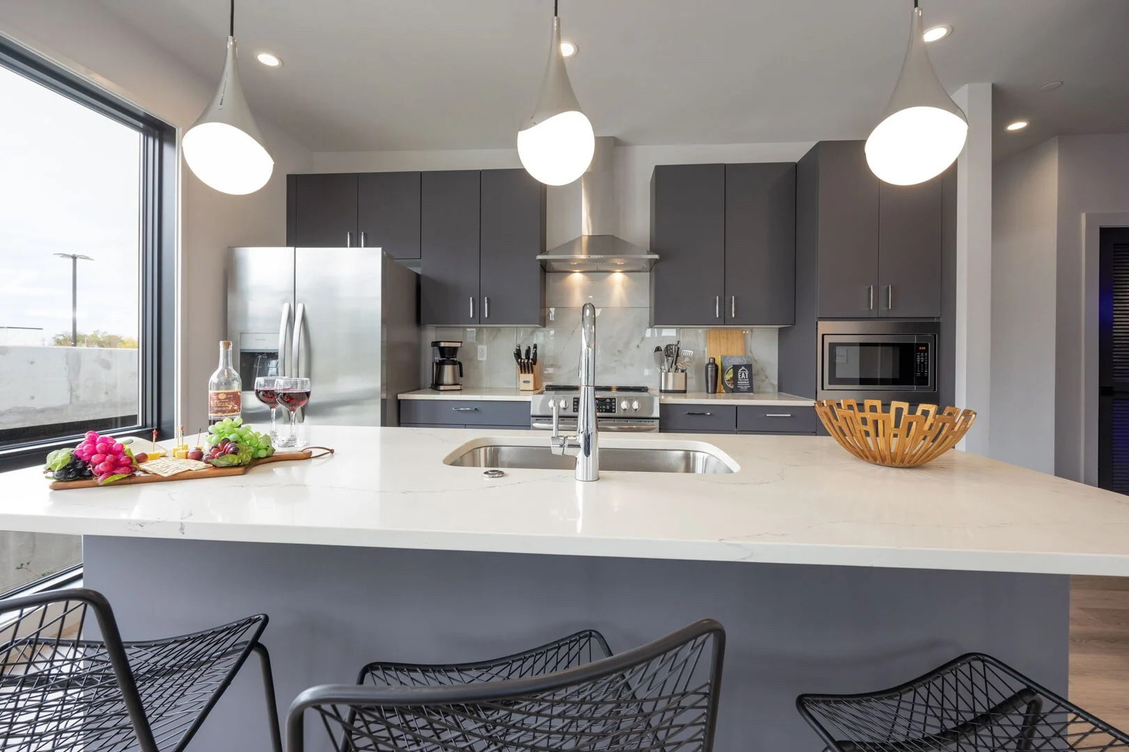 303 31st Ave, N Unit: 302