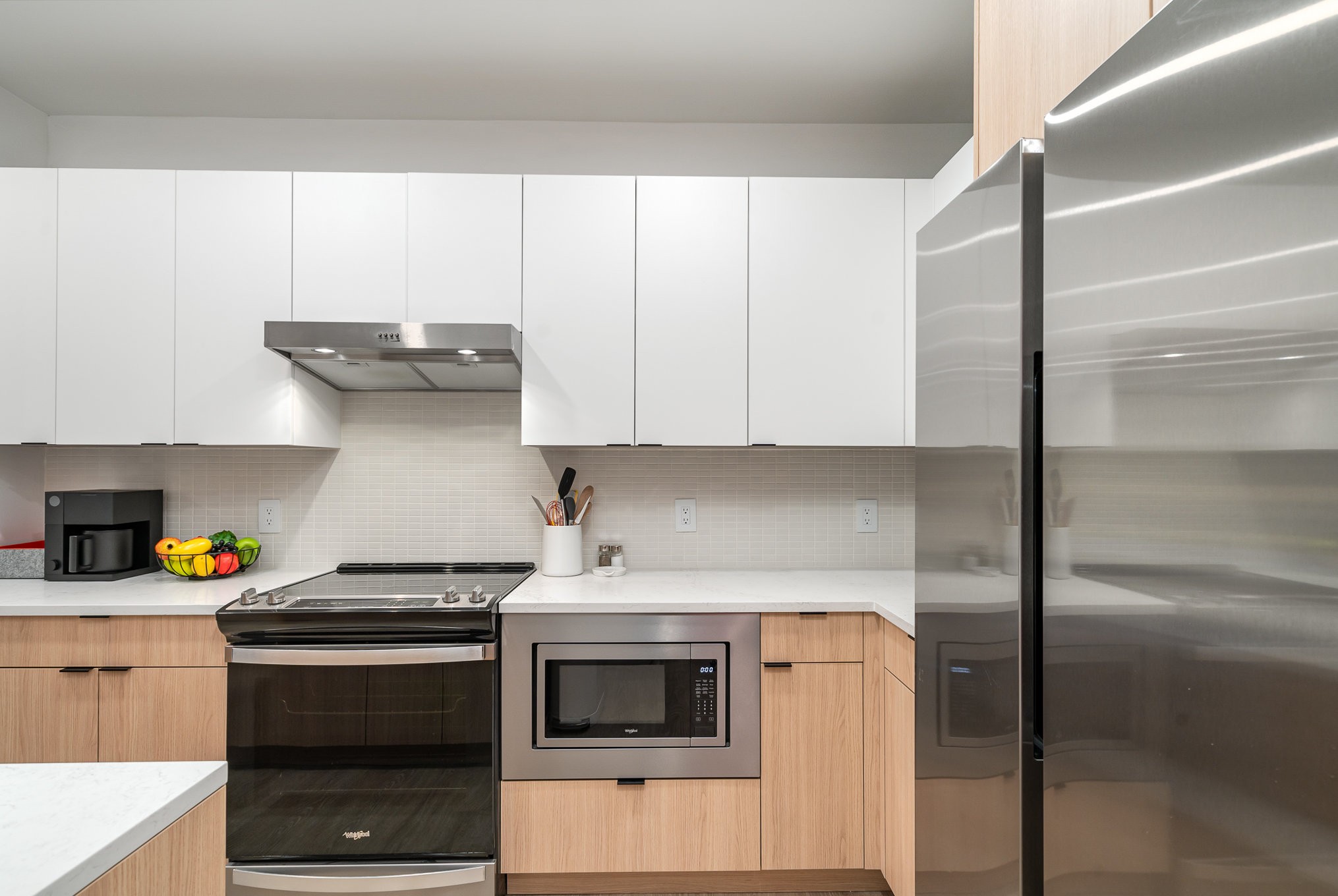 635 7th Ave, S Unit: 214