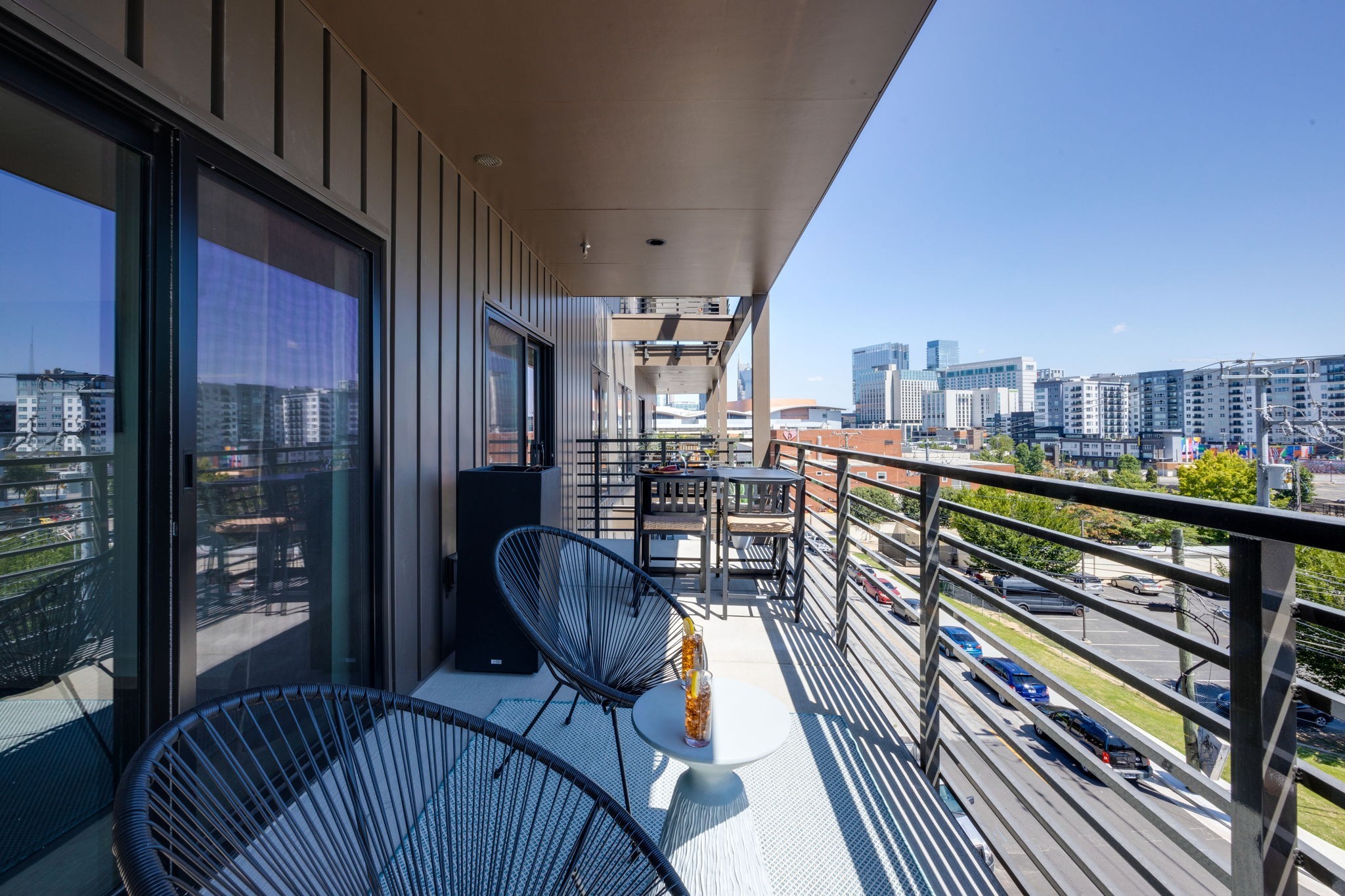 635 7th Ave, S Unit: 312